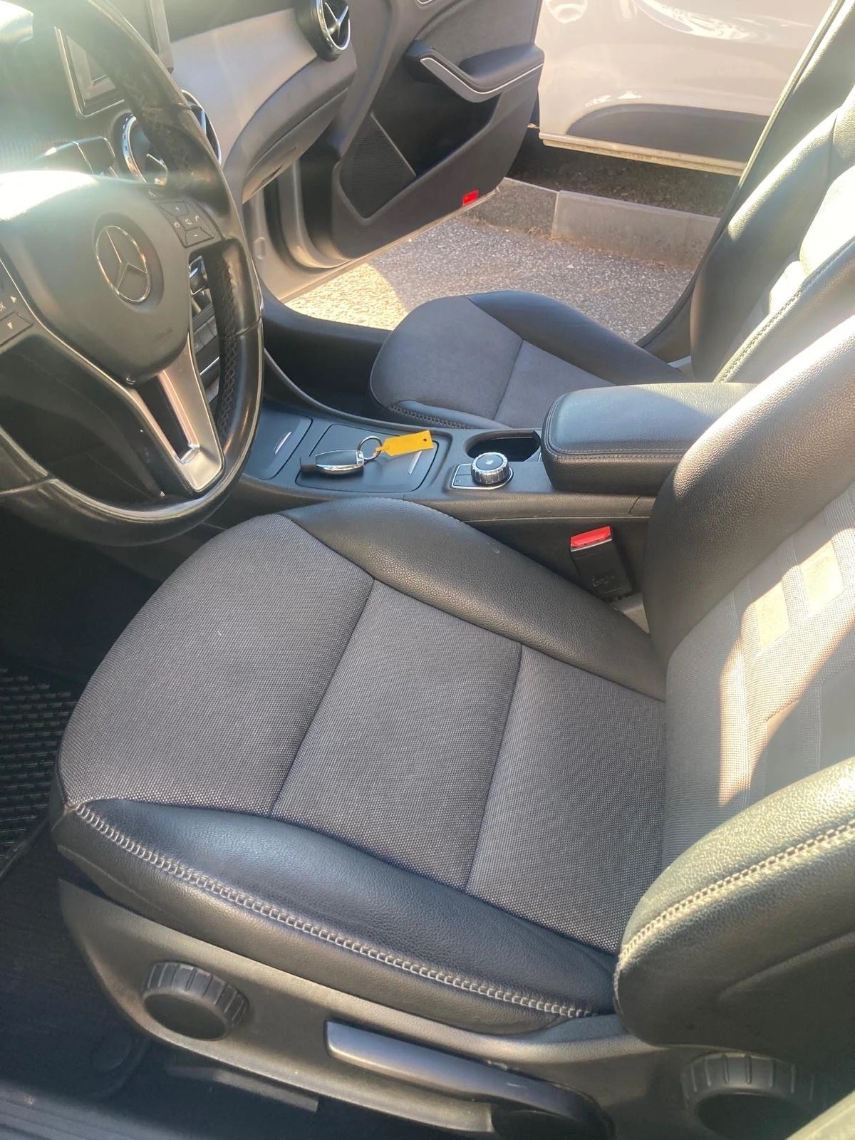 MERCEDES-BENZ GLA 200 CDI Style 4Matic 7G-DCT-image-8