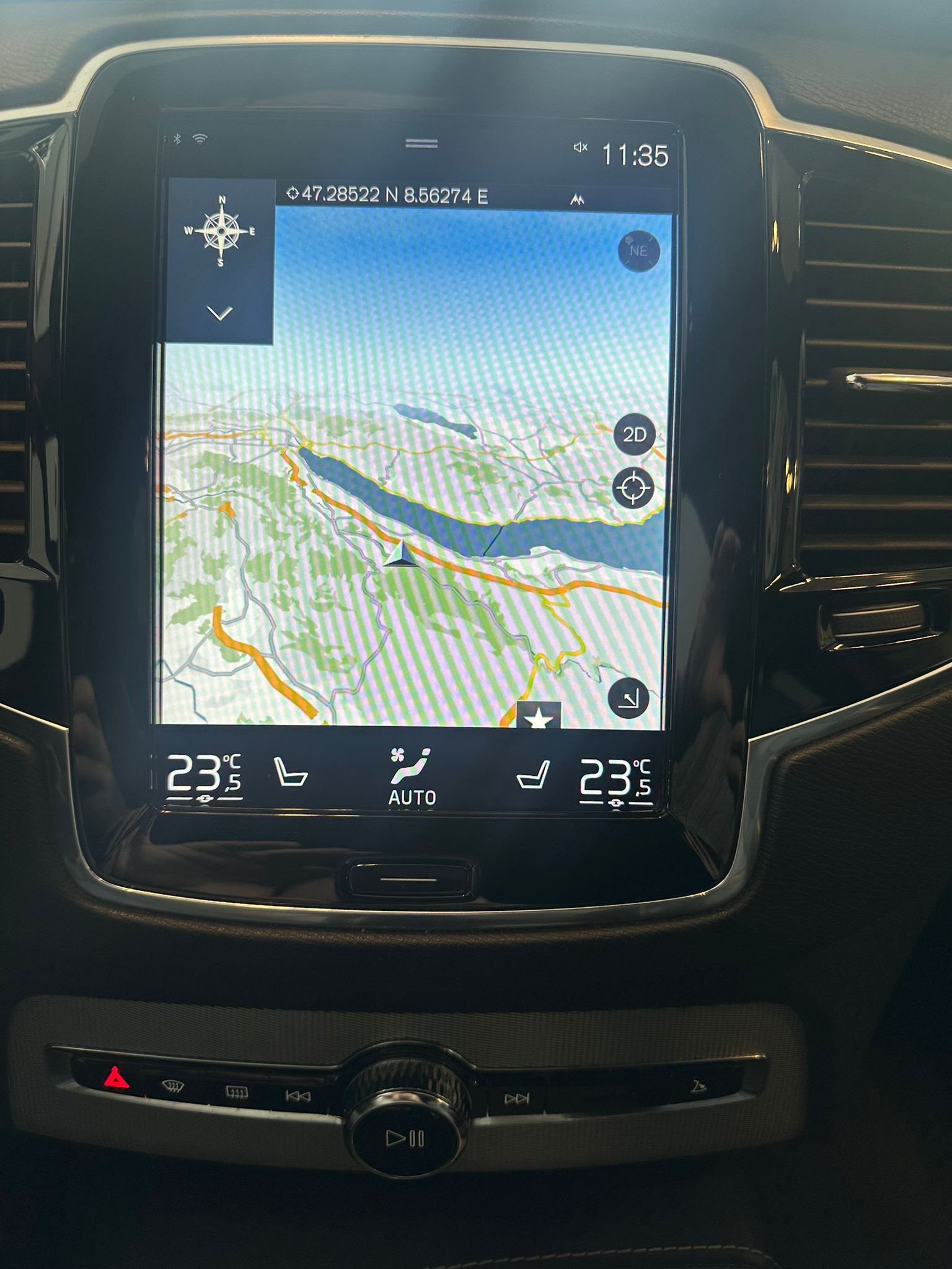 VOLVO XC90 T6 AWD R-Design Geartronic-image-18