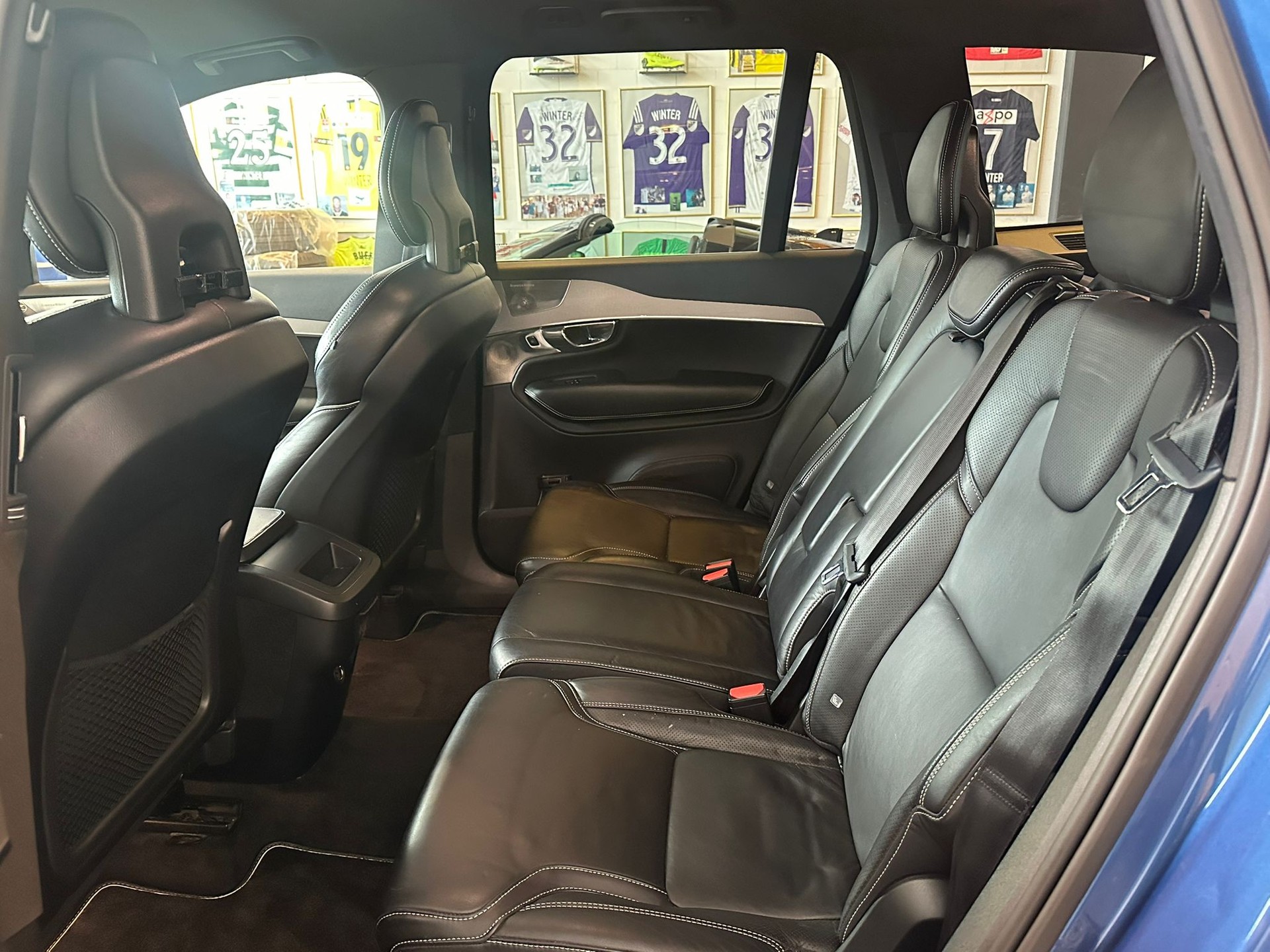 VOLVO XC90 T6 AWD R-Design Geartronic-image-11