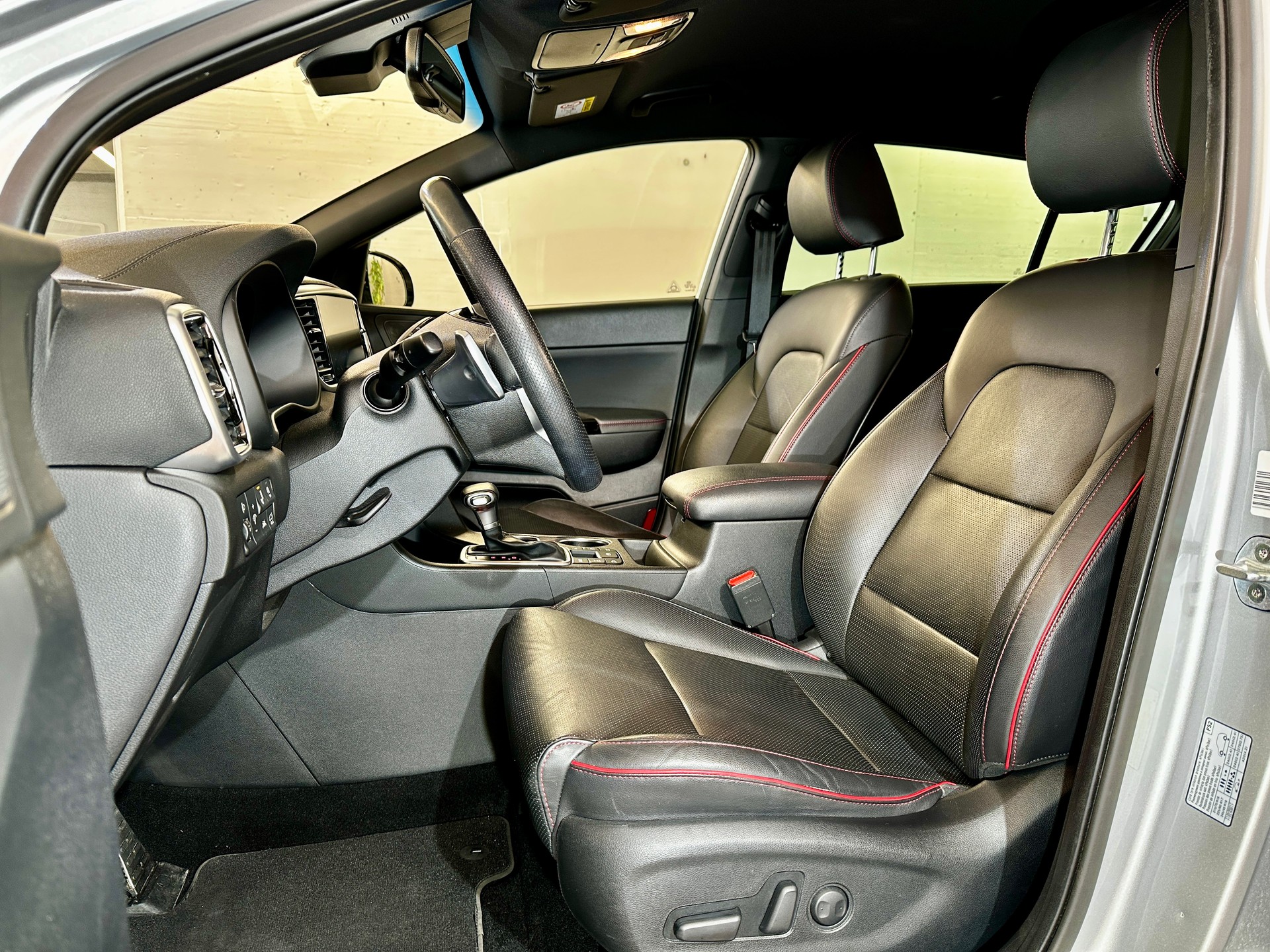KIA Sportage 1.6CRDi Mild Hybrid GT-Line 4WD Automat-image-16