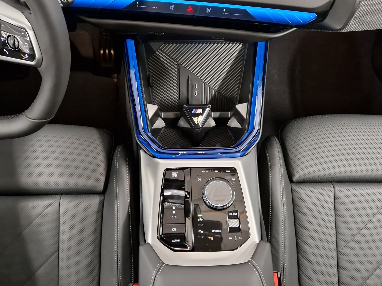 BMW X3 xDrive 30e M Sport Pro-image-11