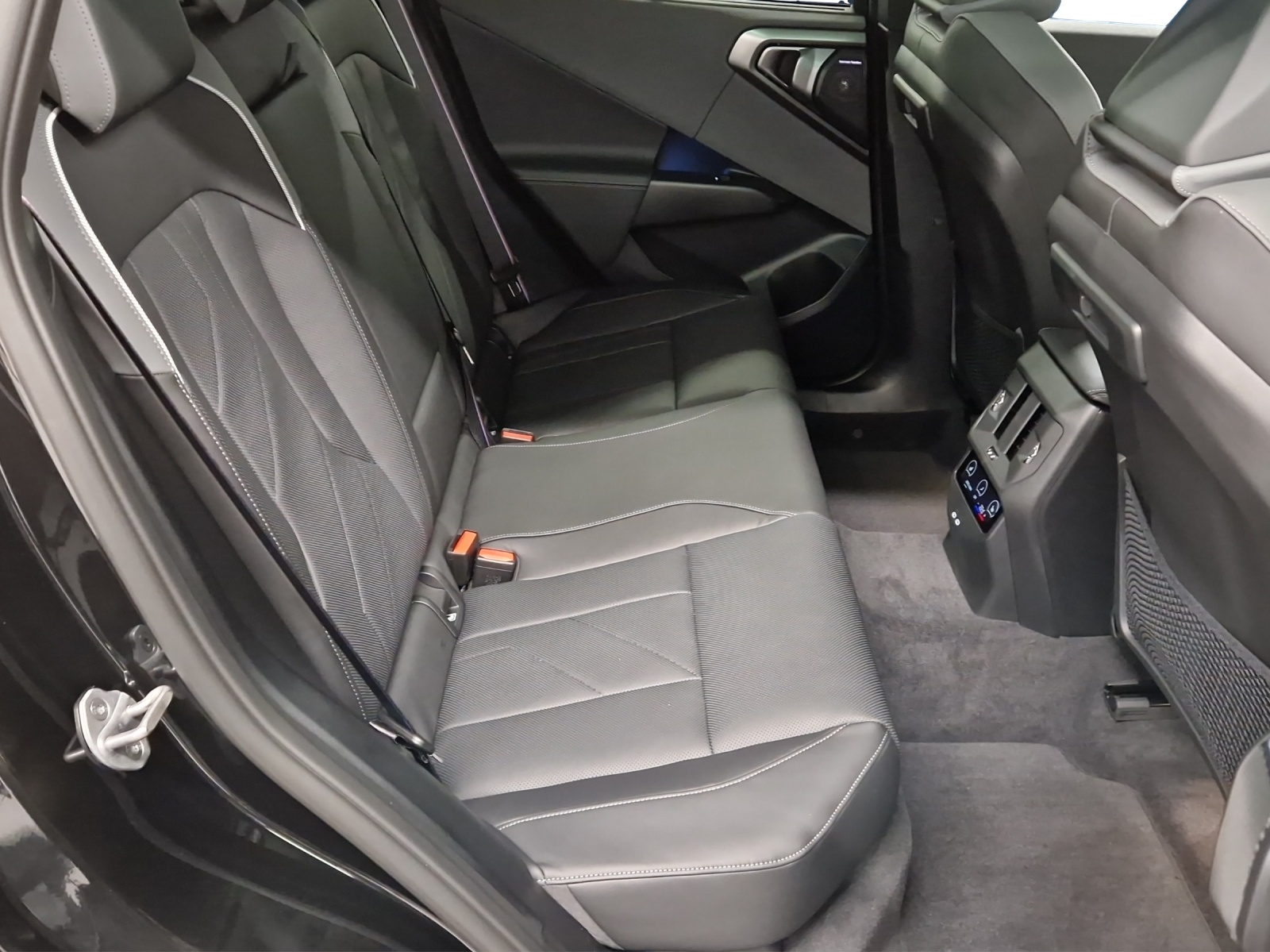 BMW X3 xDrive 30e M Sport Pro-image-19