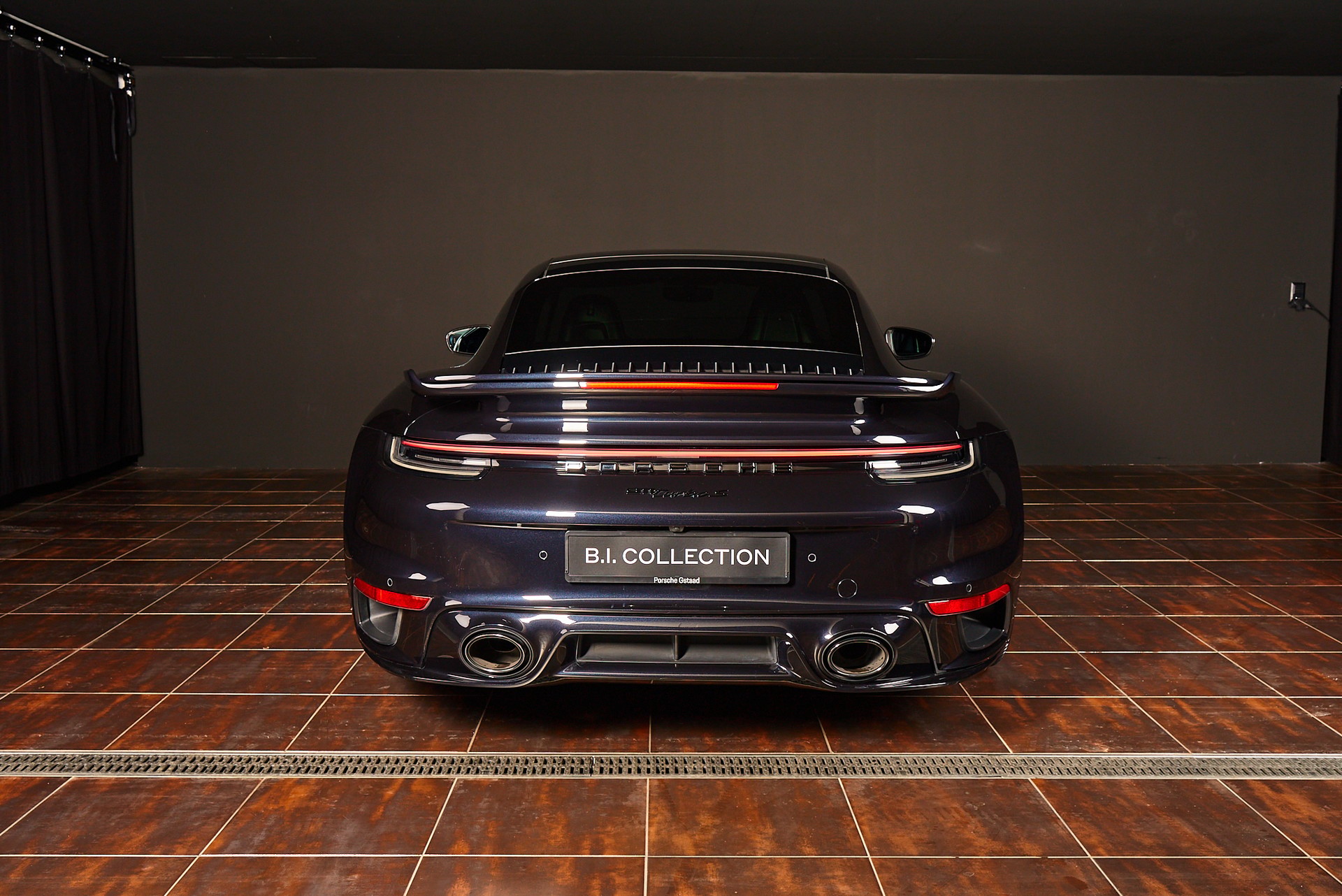 PORSCHE 911 Turbo S PDK-image-7