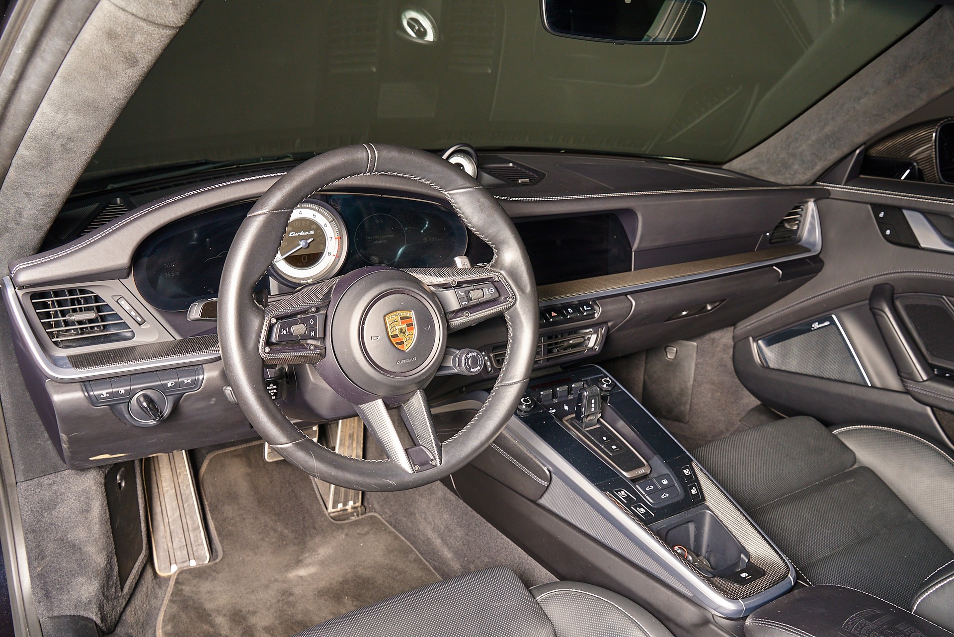 PORSCHE 911 Turbo S PDK-image-12