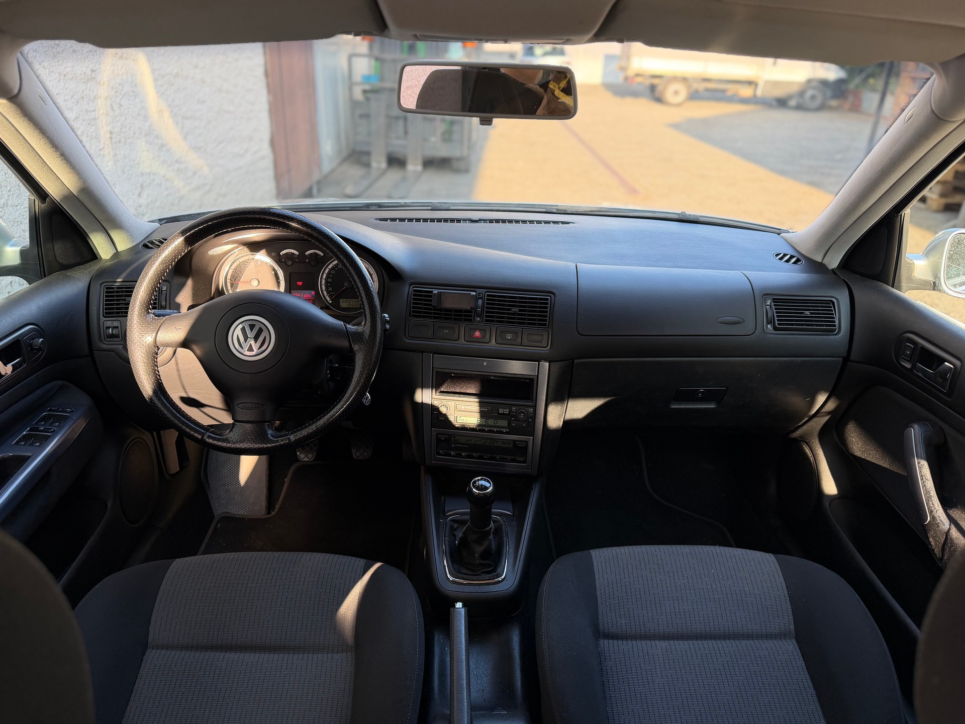 VW Golf 1.9 TDI PD Comfortline-image-10