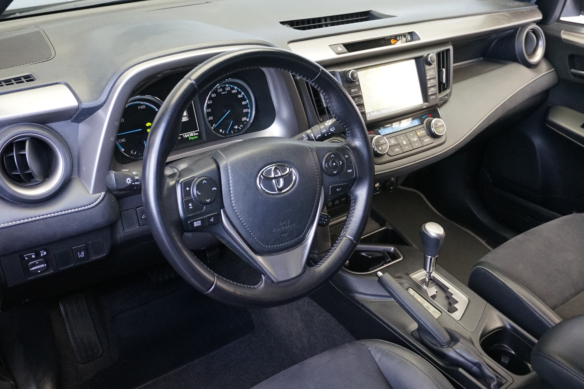 TOYOTA RAV-4 2.5 HSD Style 4WD Hybrid-image-14