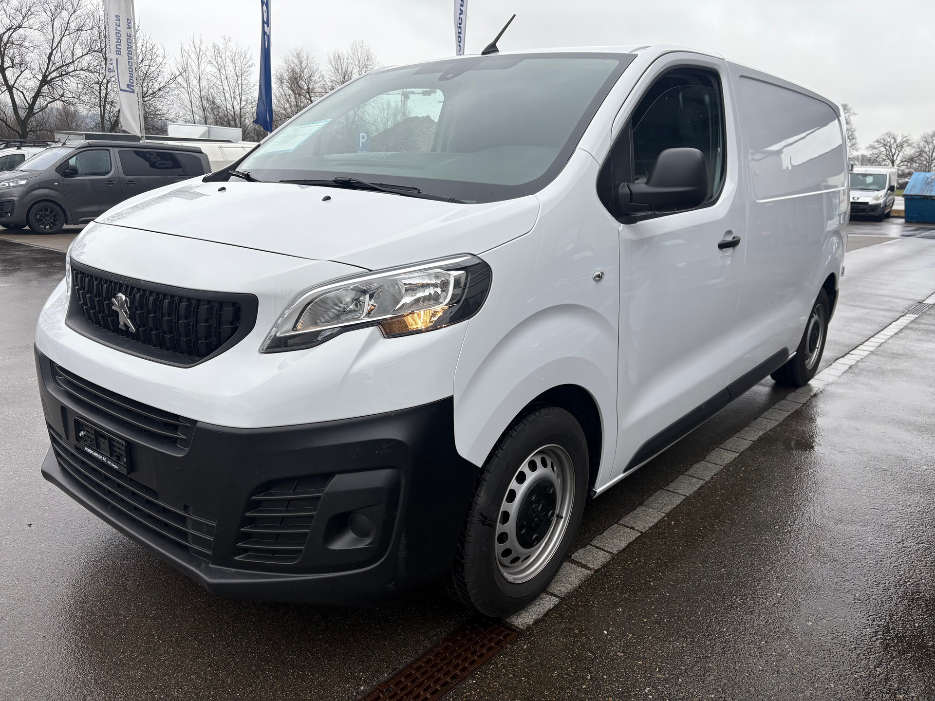 PEUGEOT Expert Kaw. Standard 1.5 BlueHDi 100 S/S-image-2