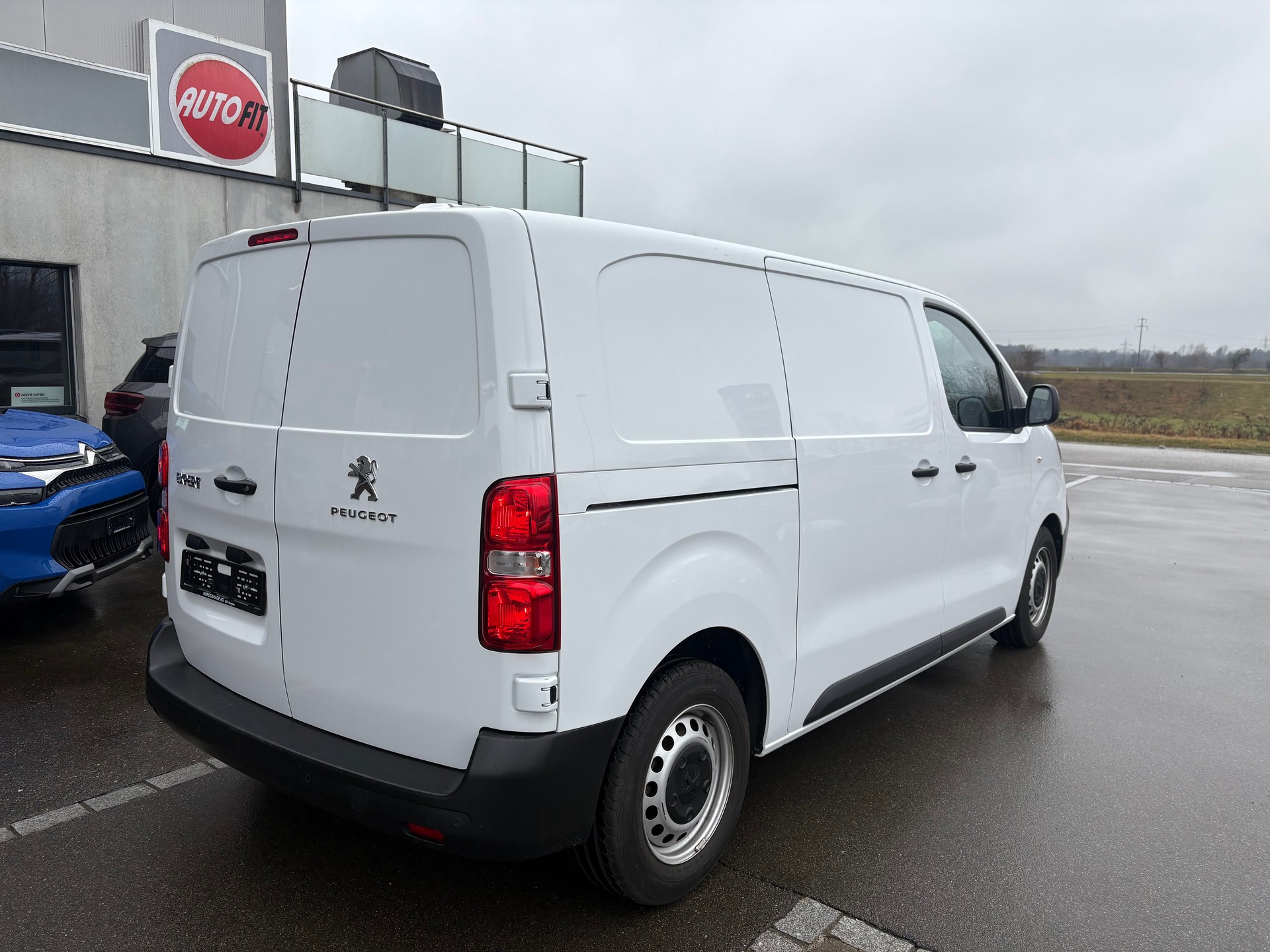 PEUGEOT Expert Kaw. Standard 1.5 BlueHDi 100 S/S-image-3