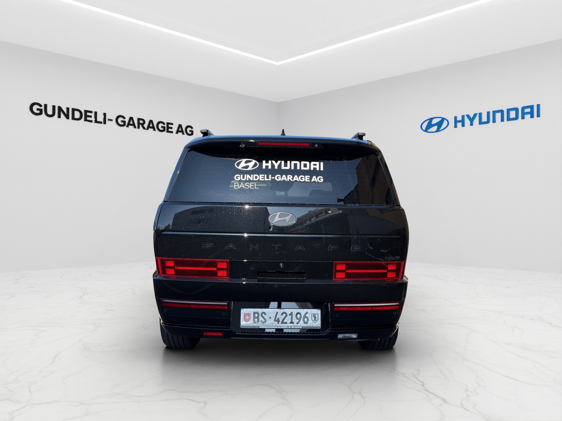 HYUNDAI Santa Fe 1.6 T-GDi HEV Calligraphy 4WD Automatic-image-4
