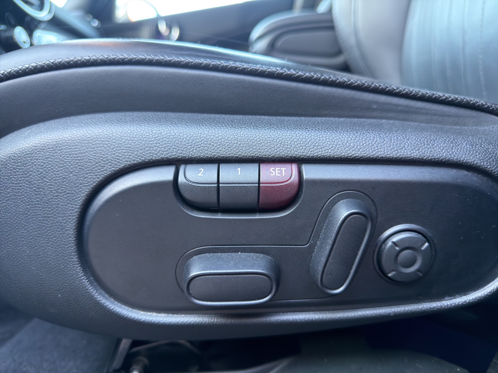 MINI Countryman F60 1.5i Cooper S E ALL4-image-13