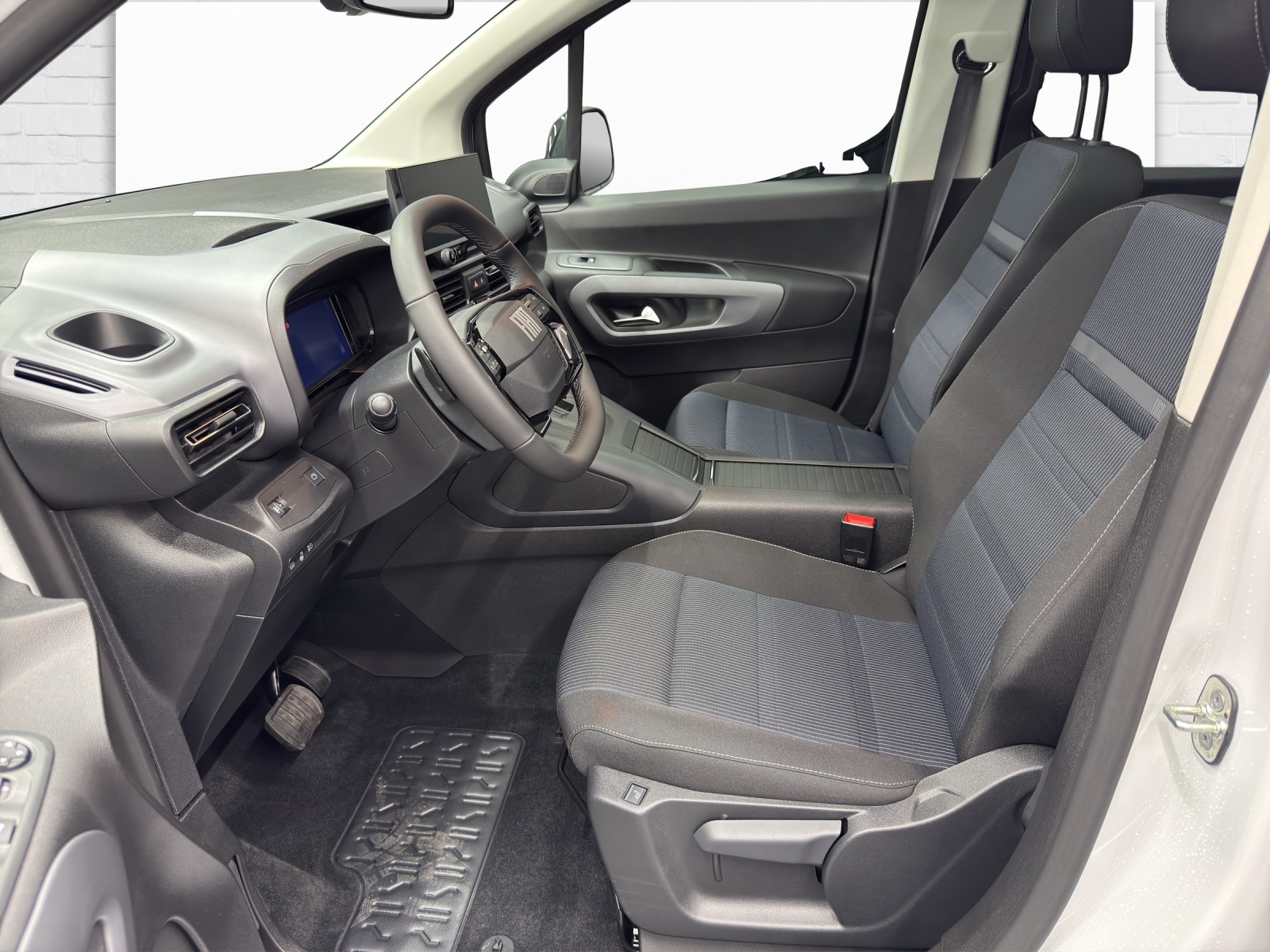 FIAT E-Doblo Lounge-image-6