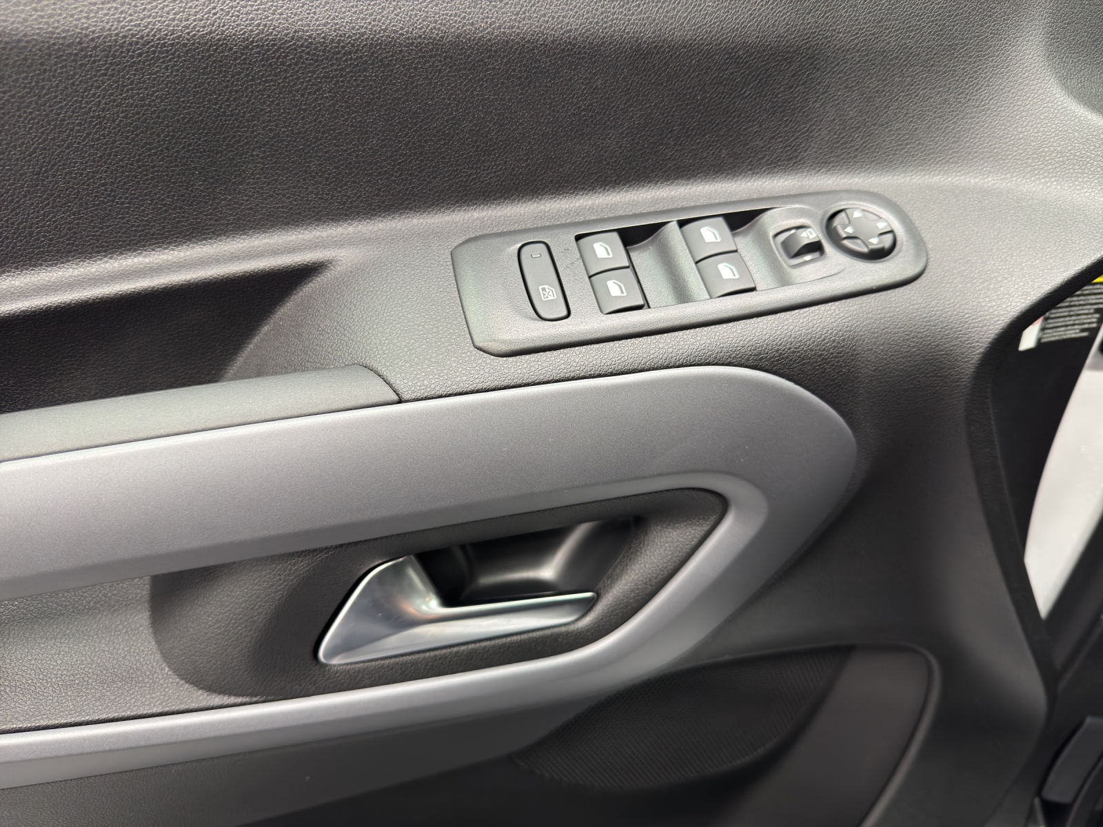 FIAT E-Doblo Lounge-image-13