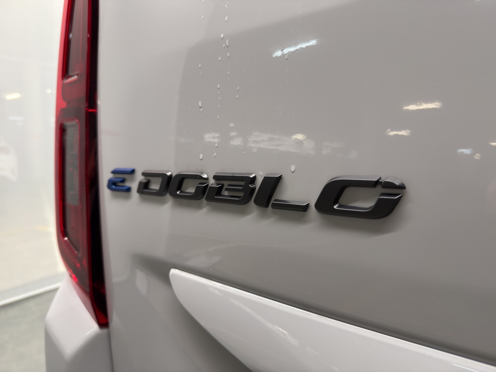 FIAT E-Doblo Lounge-image-11