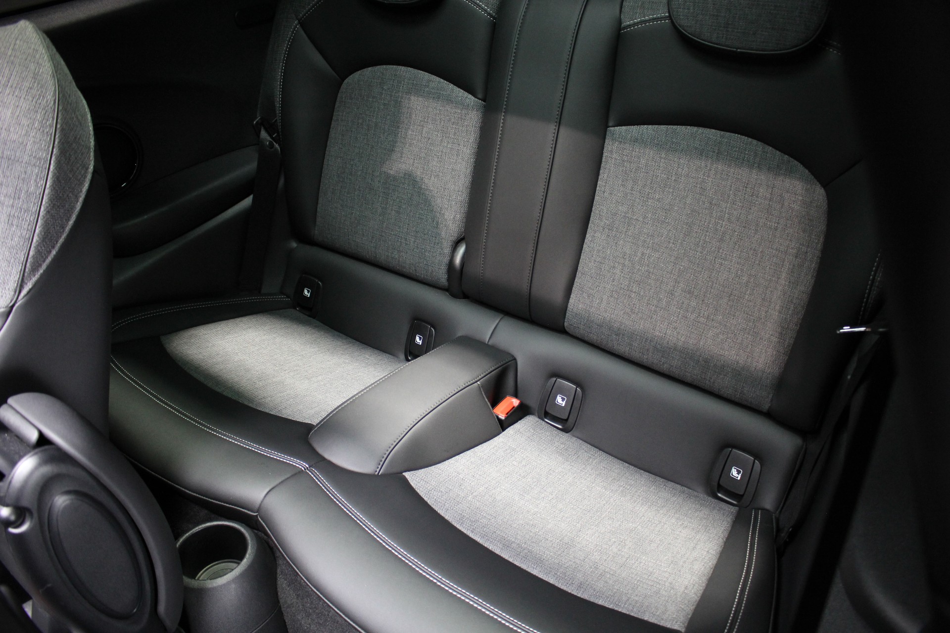 MINI Cooper SE-image-12
