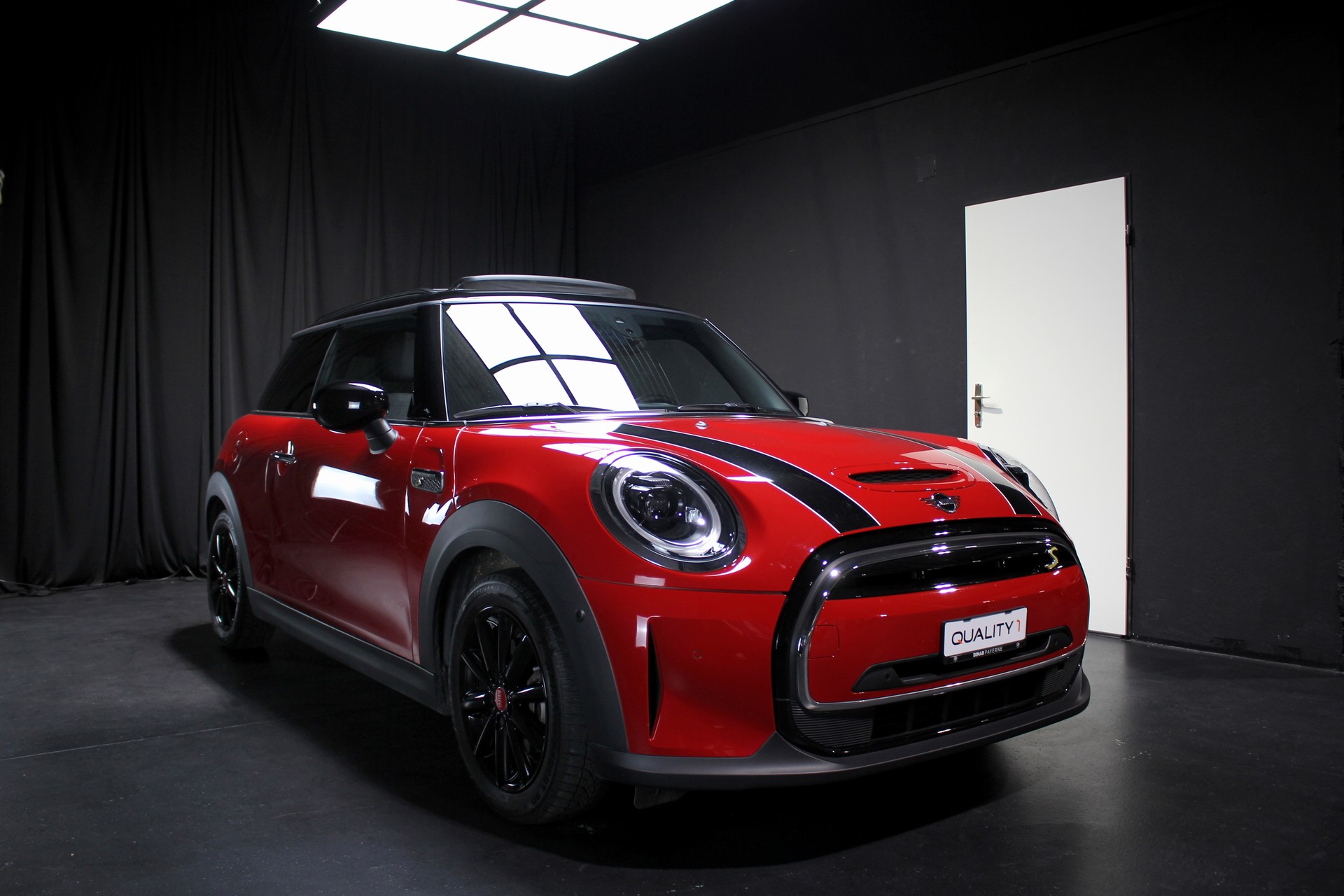 MINI Cooper SE-image-4