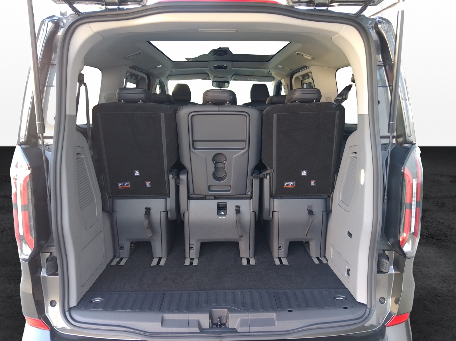 FORD Tourneo Custom Bus 320 L1 2.0 EcoBlue 170 Titanium X 4x4-image-13