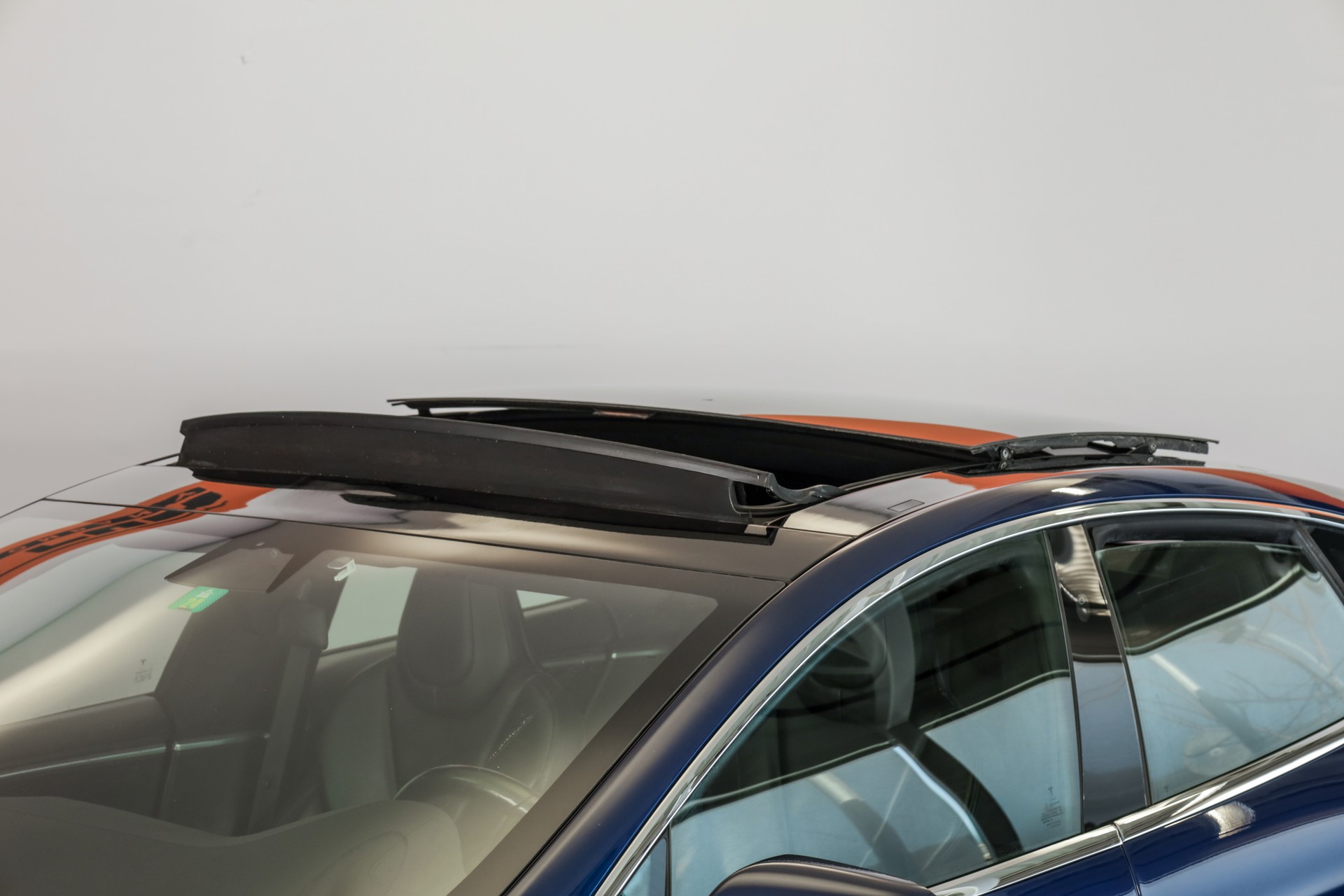 TESLA Model S 100 D-image-15