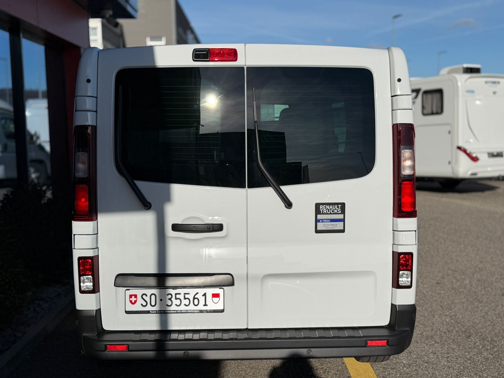 RENAULT Trafic EV52 22kW L2H1-image-5