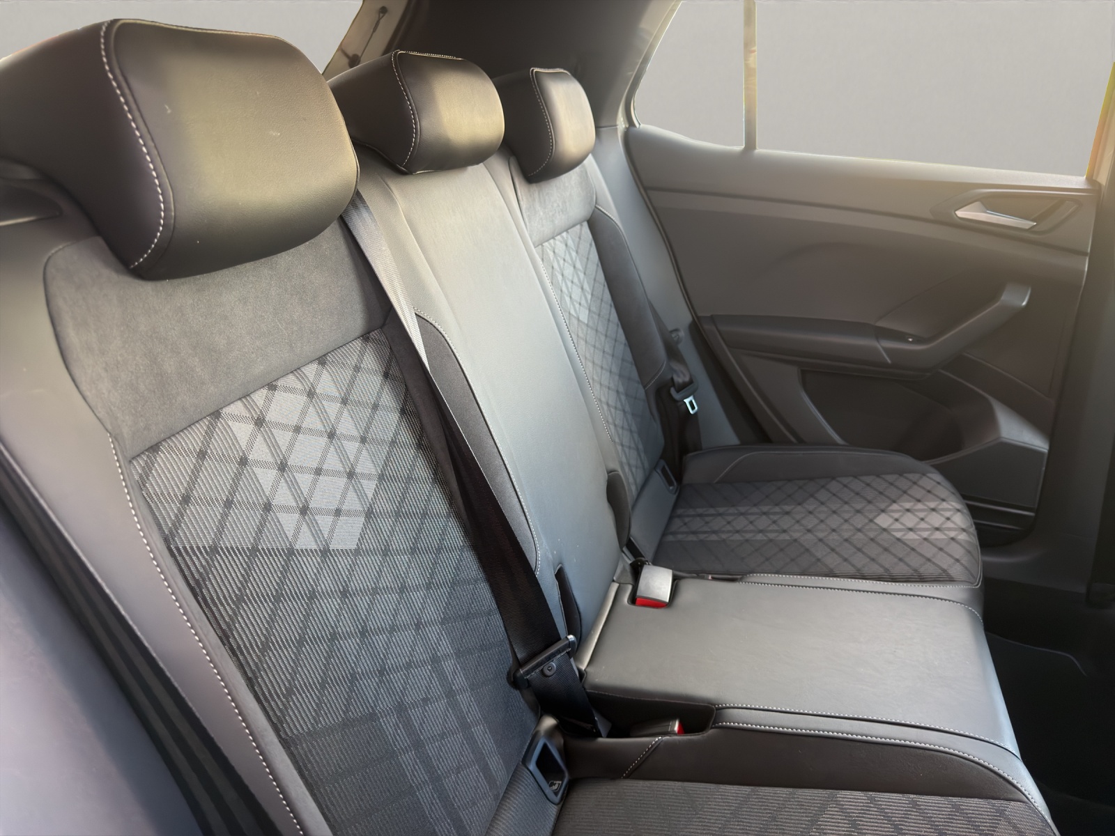 VW T-Cross 1.5 TSI R-Line DSG-image-13