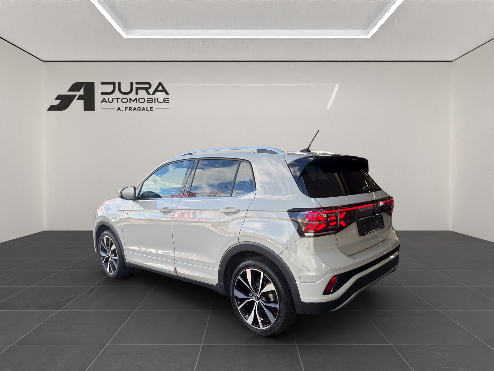 VW T-Cross 1.5 TSI R-Line DSG-image-4