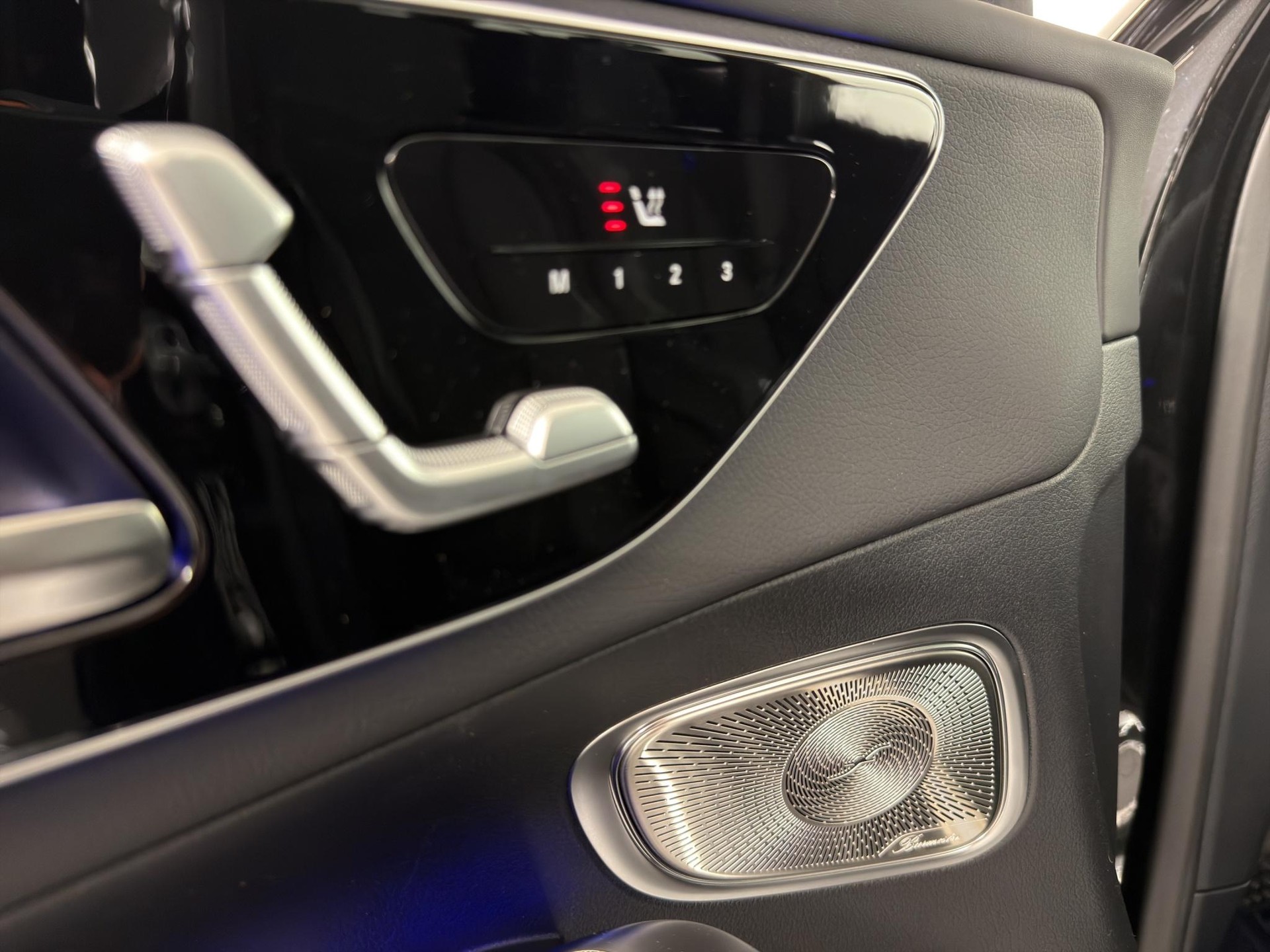 MERCEDES-BENZ GLC 450 d AMG Line 4matic-image-11