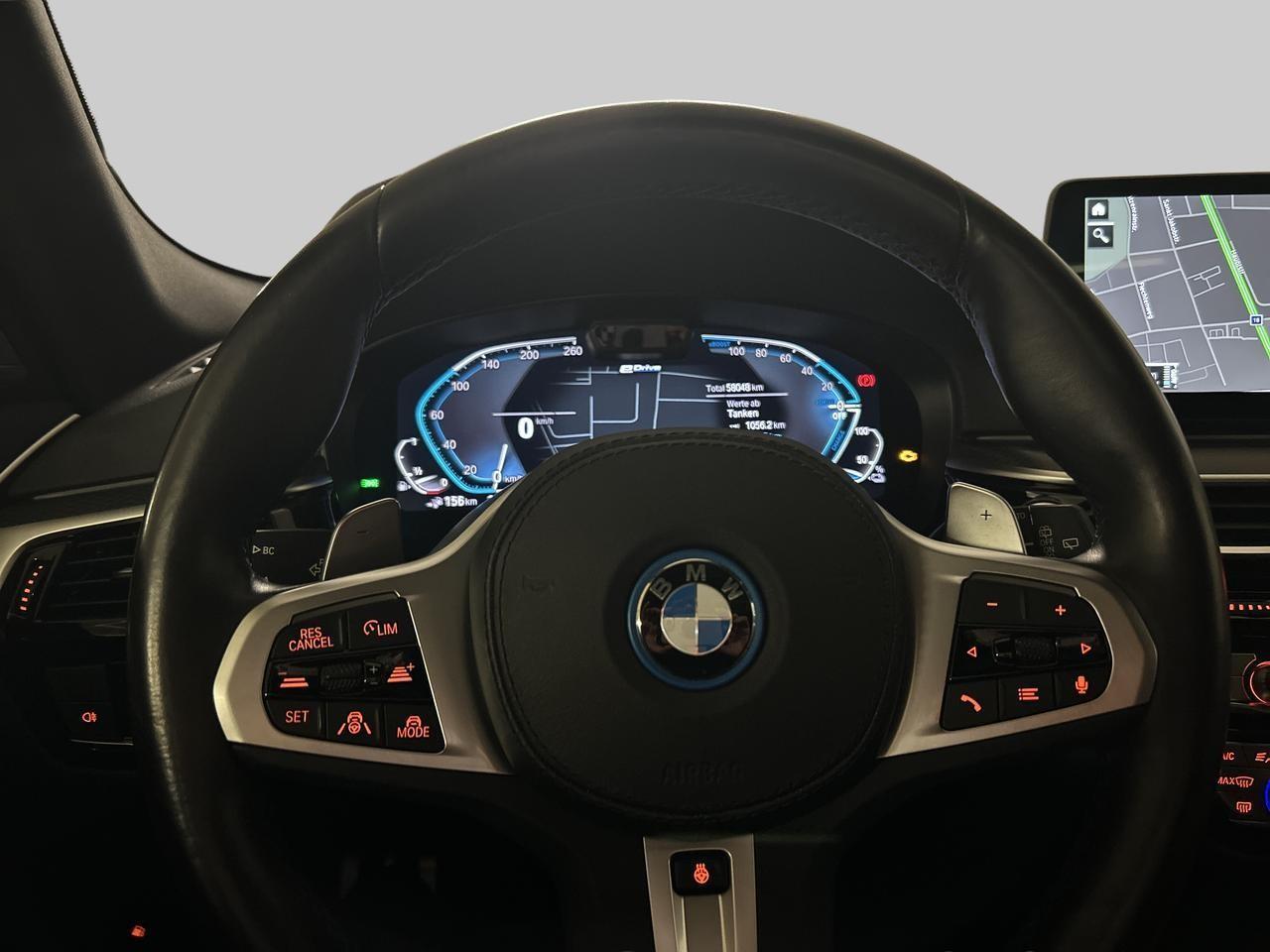 BMW 530e xDrive Touring M Sport-image-19