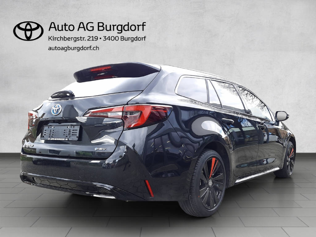 TOYOTA Corolla Touring Sports 2.0 HSD Swiss Edition-image-3