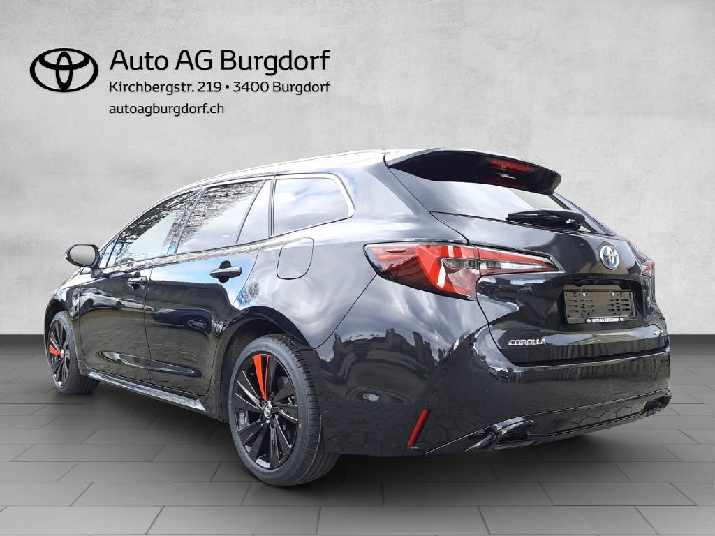TOYOTA Corolla Touring Sports 2.0 HSD Swiss Edition-image-2