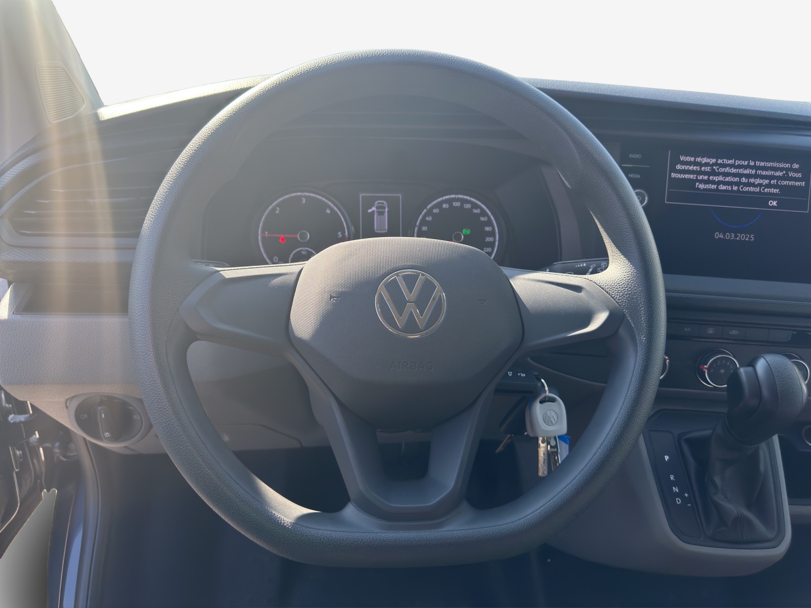 VW T6.1 2.0 TDI DSG-image-9