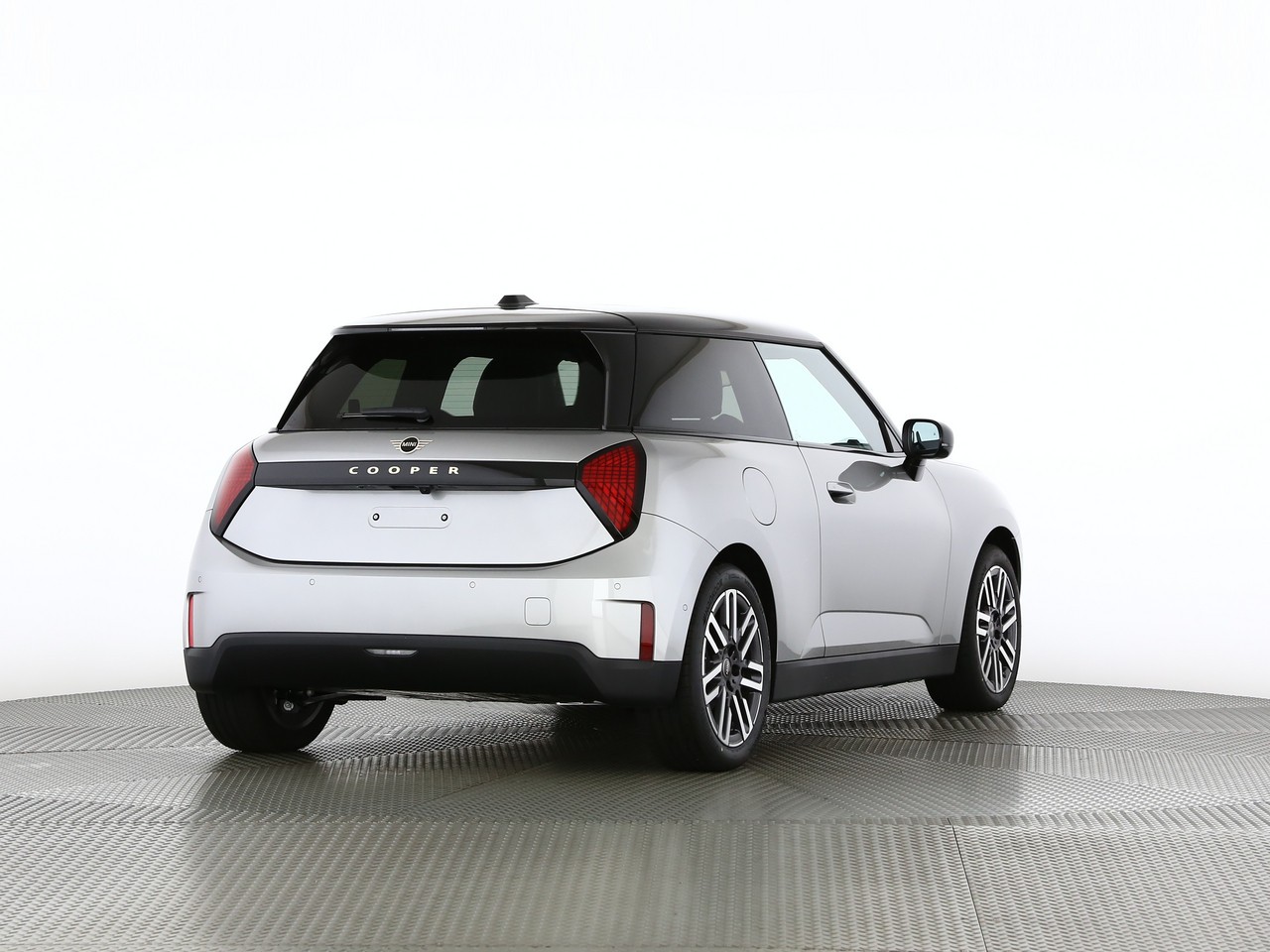 MINI Cooper E-showroom-element-1