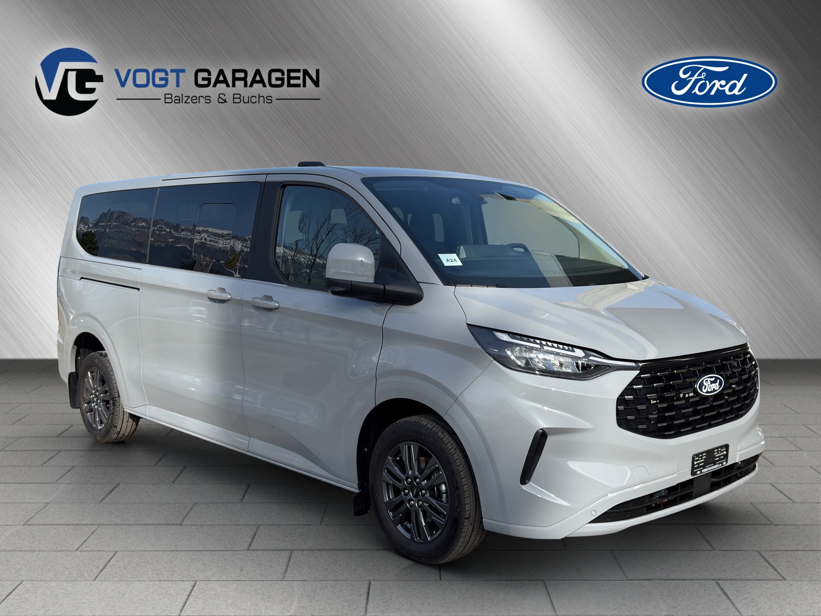 FORD Tourneo Custom Bus 320 L2 2.0 EcoBlue Titanium 4x4-image-7