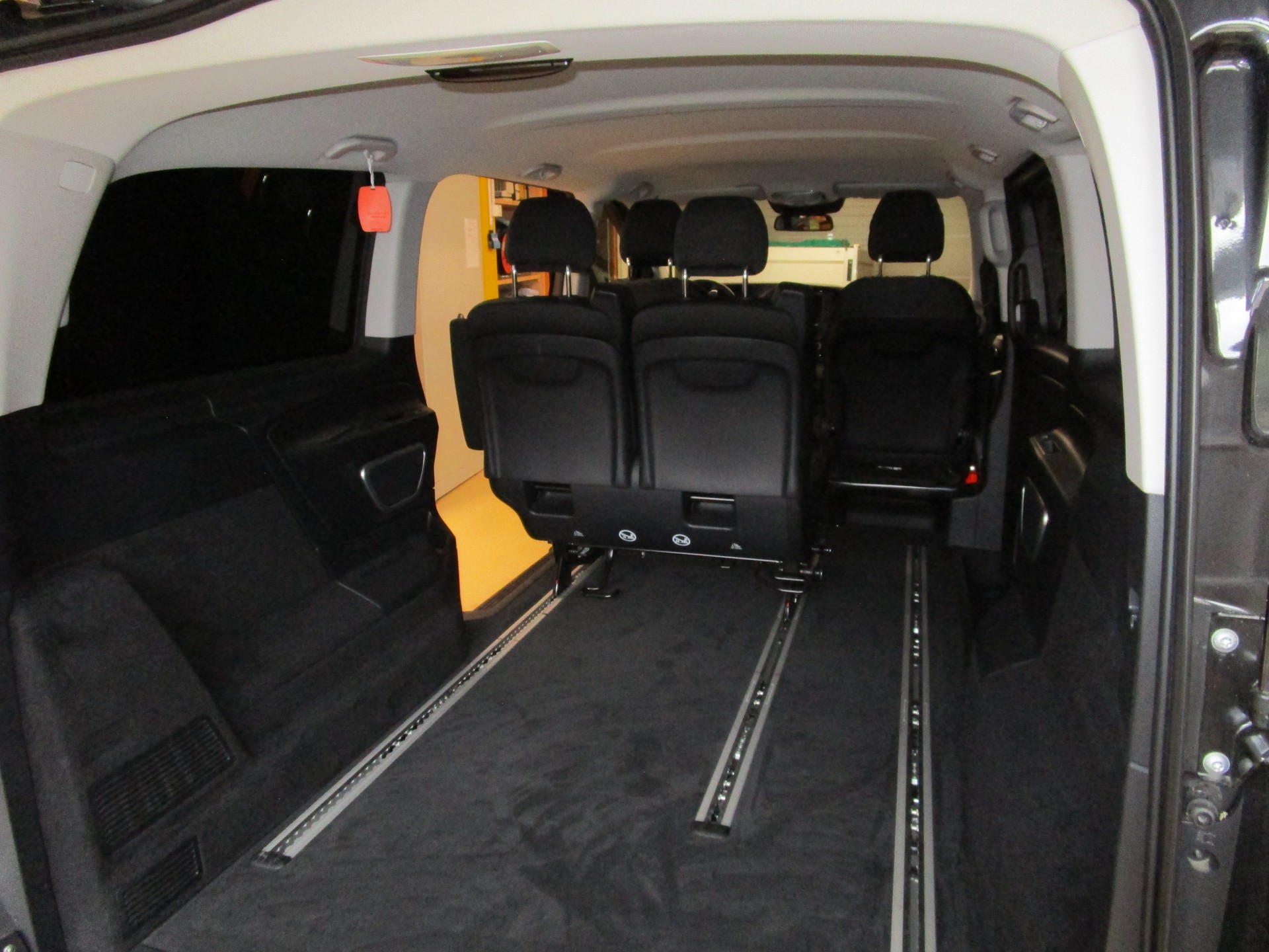 MERCEDES-BENZ Vito 116 CDI Lang Pro Tourer 9G-Tronic-image-5