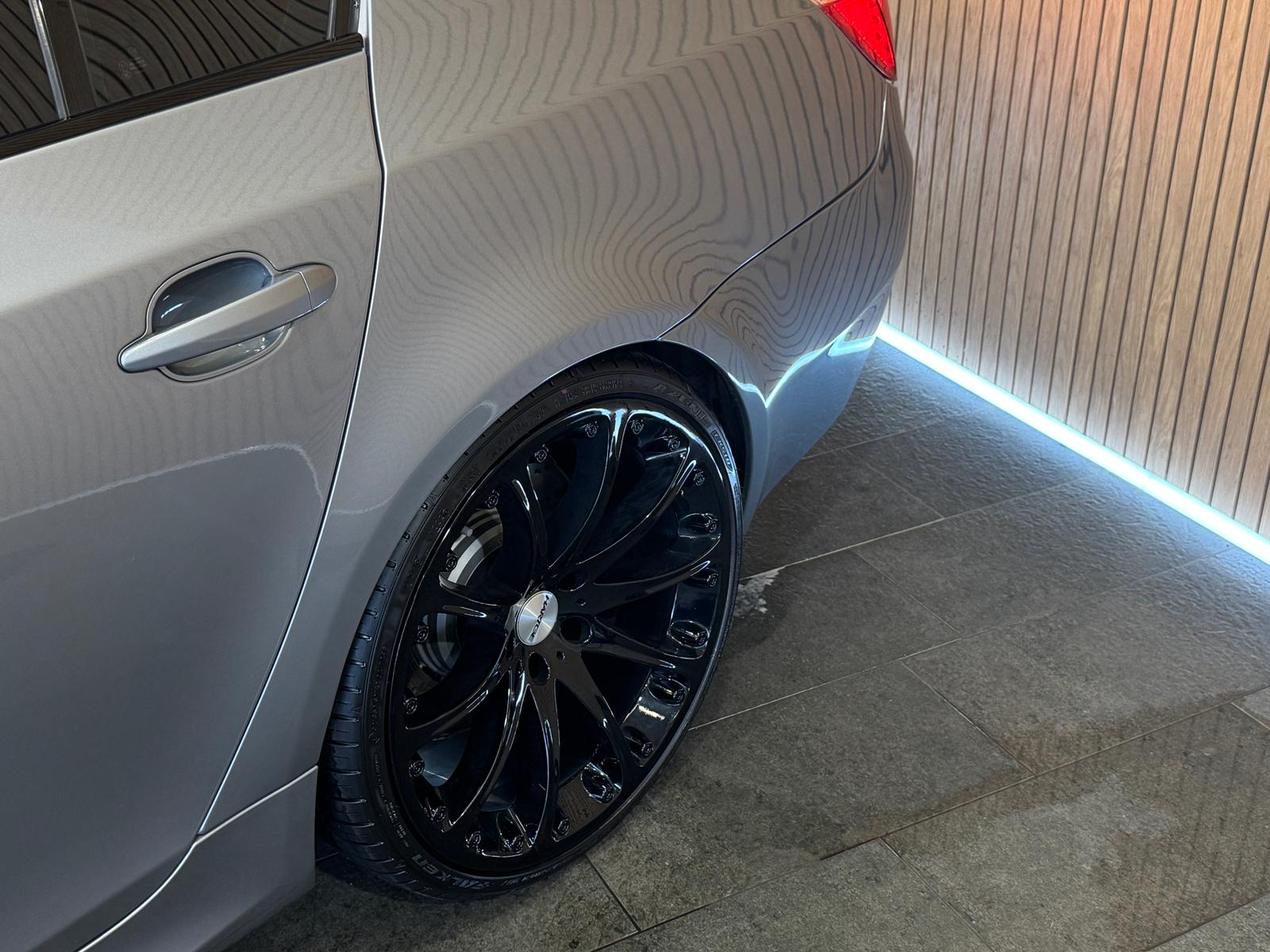 BMW M5-image-3