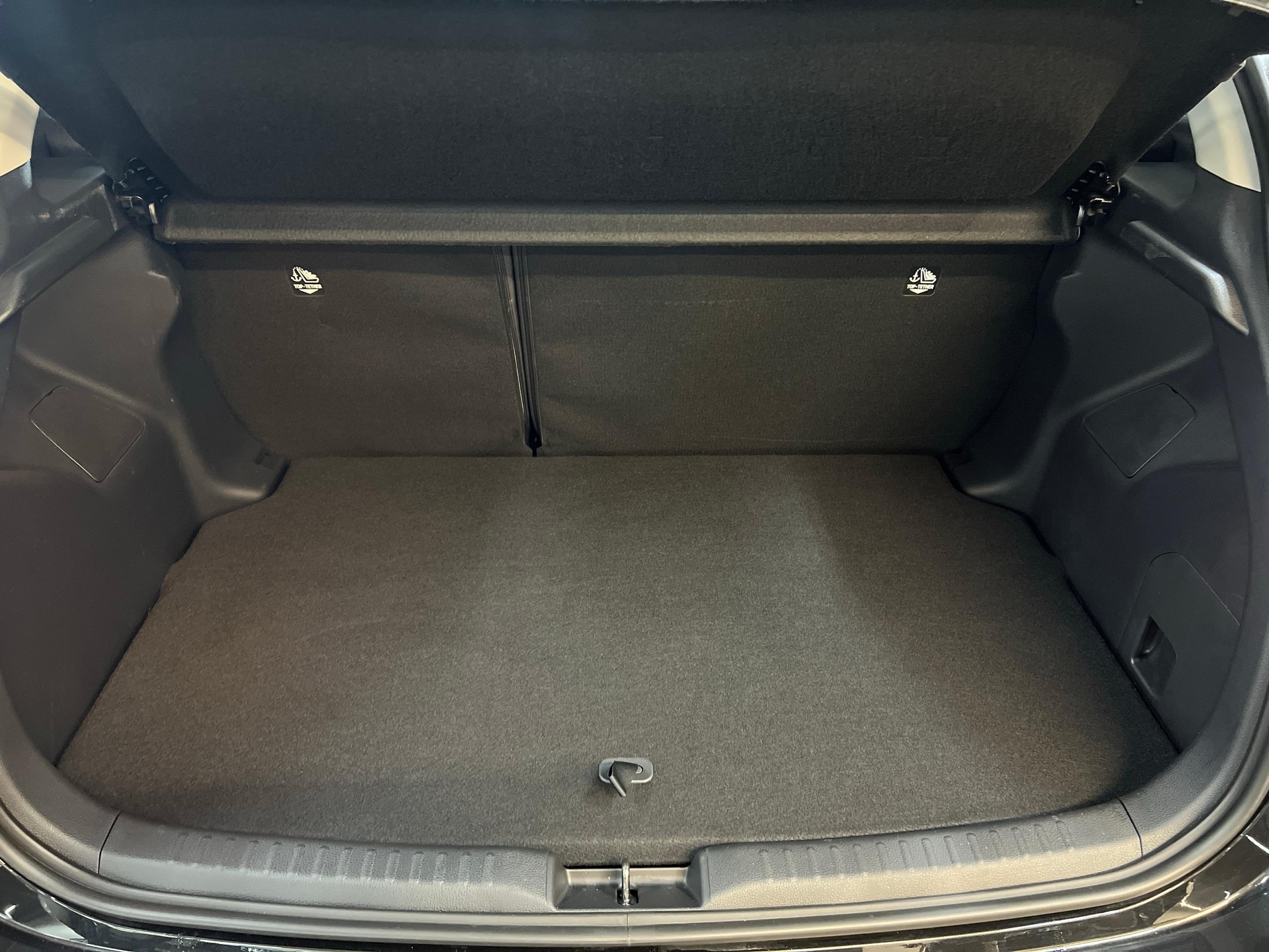 TOYOTA Yaris 1.5 VVT-i HSD Trend-image-11
