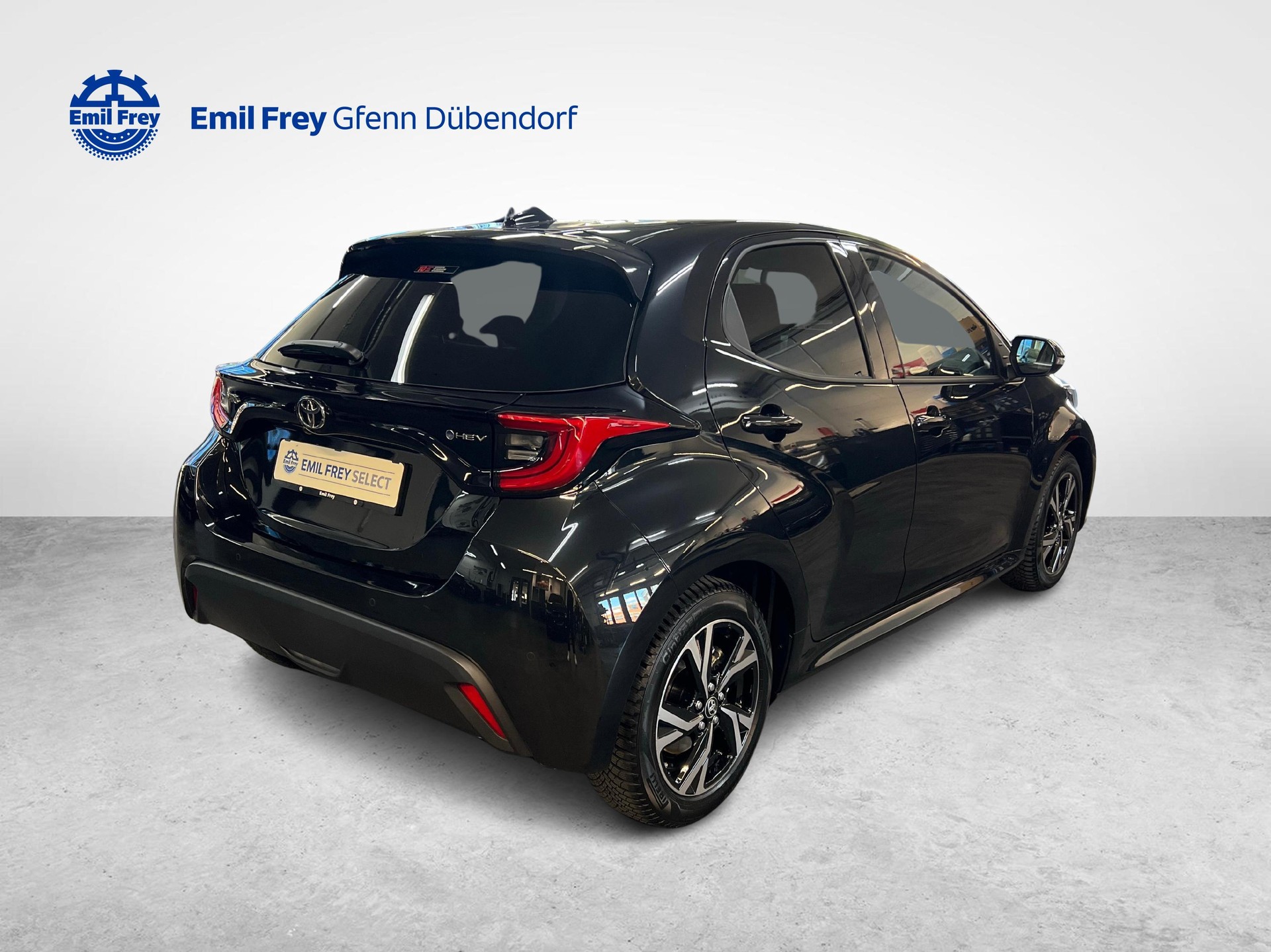 TOYOTA Yaris 1.5 VVT-i HSD Trend-image-4