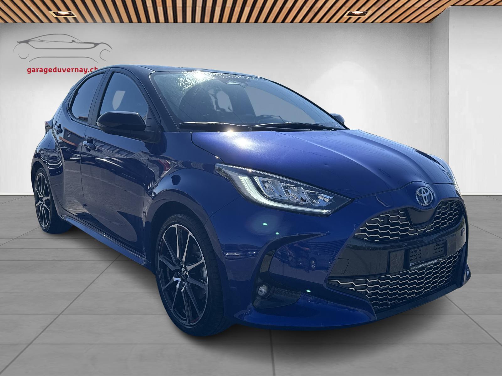 TOYOTA Yaris 1.5 GR Sport e-CVT-image-1