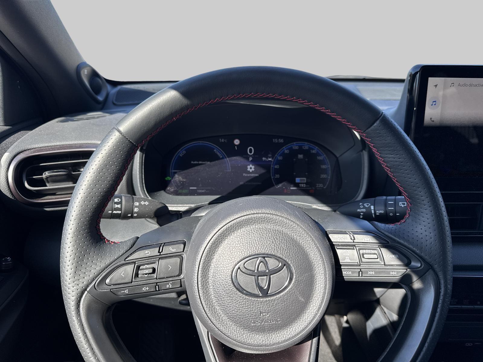 TOYOTA Yaris 1.5 GR Sport e-CVT-image-5