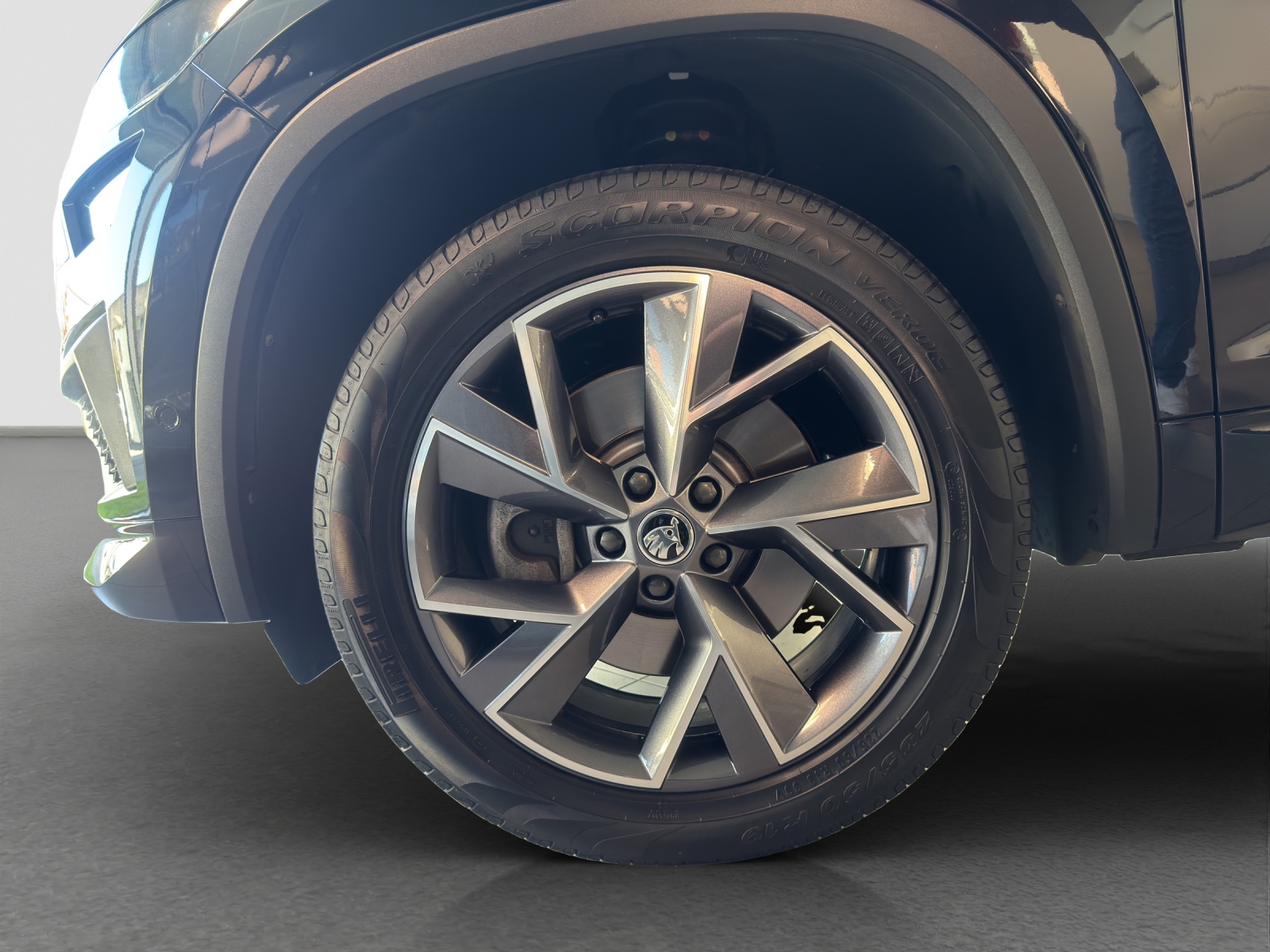 SKODA Kodiaq 2.0 TSI 4x4 SportLine-image-3