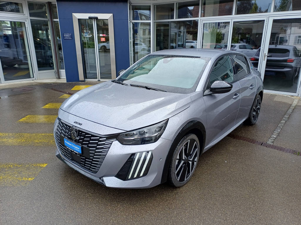 PEUGEOT 208 e-GT