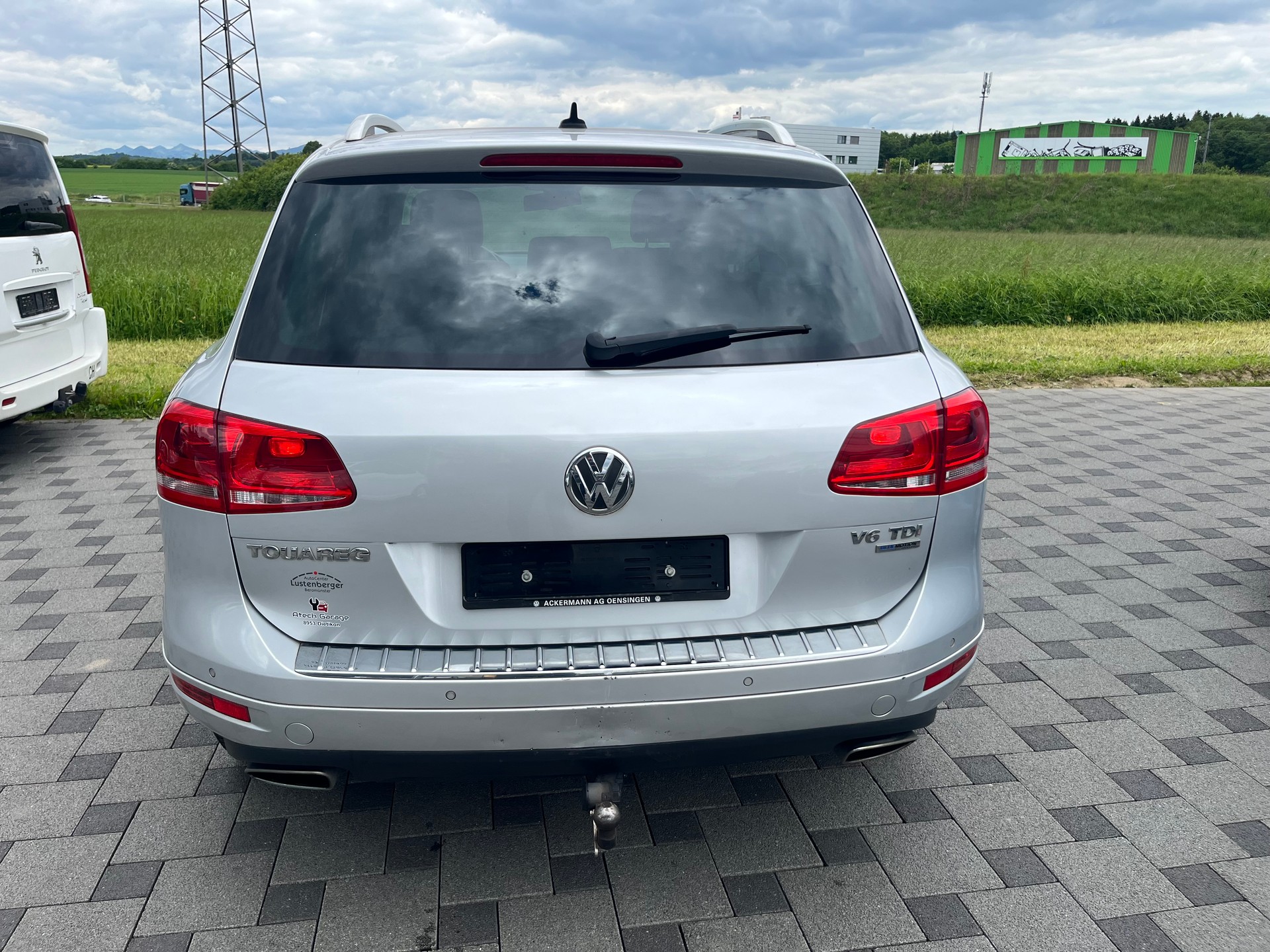 VW Touareg 3.0 TDI BlueMotion Technology Tiptronic-image-7