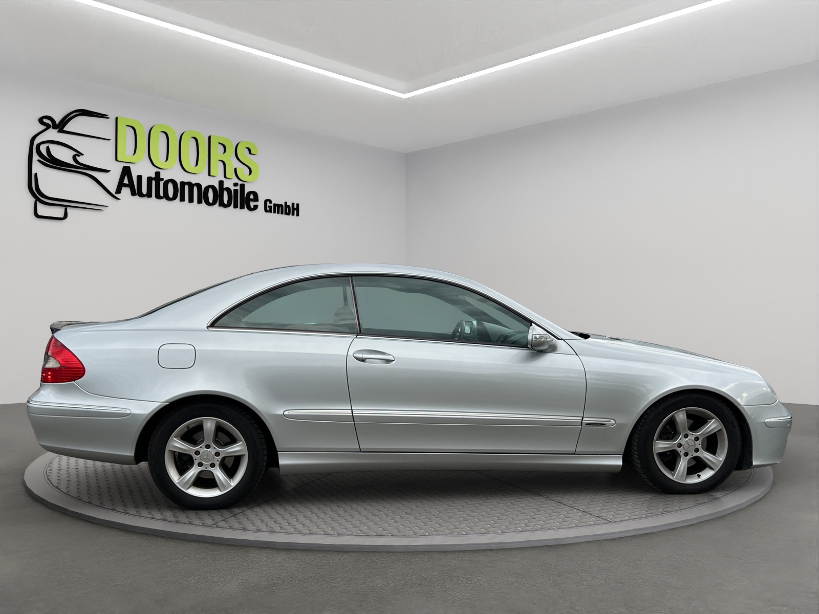 MERCEDES-BENZ CLK 200 Kompressor Avantgarde-image-8