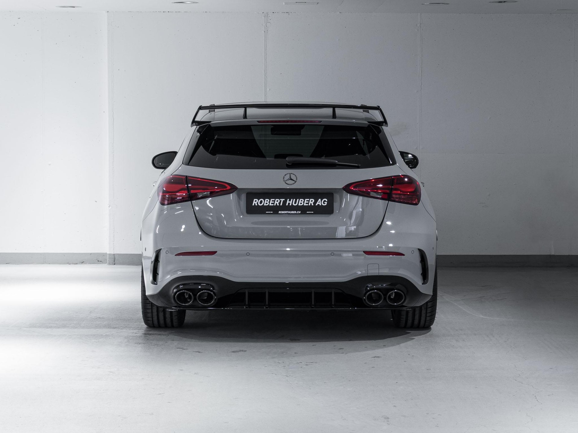 MERCEDES-BENZ A 45 S AMG 4MATIC+-image-5