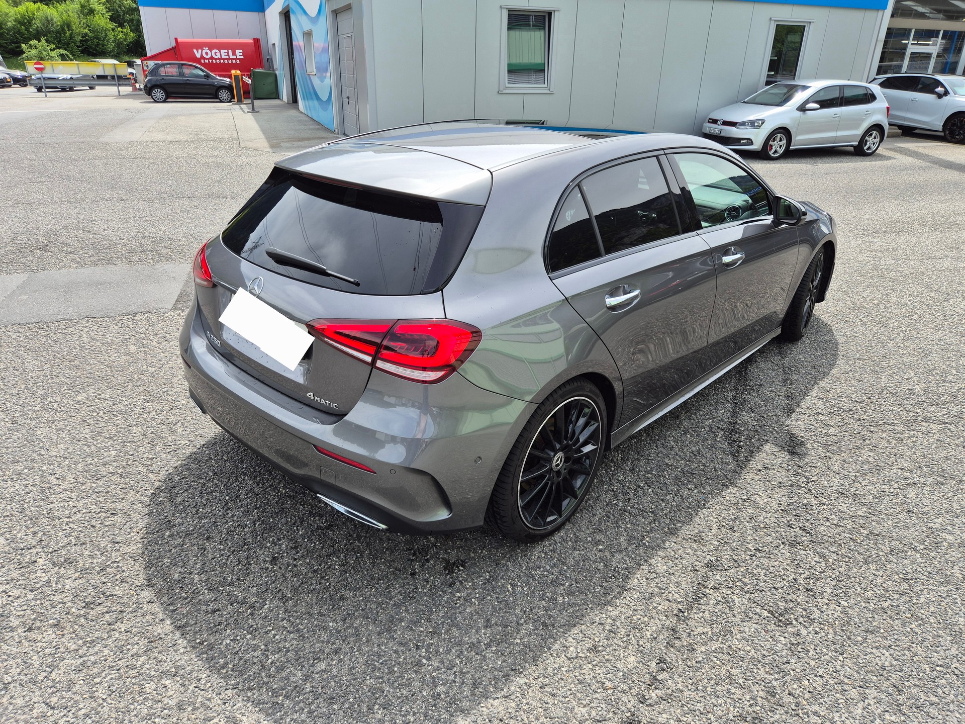 MERCEDES-BENZ A 250 AMG Line 4m-image-2