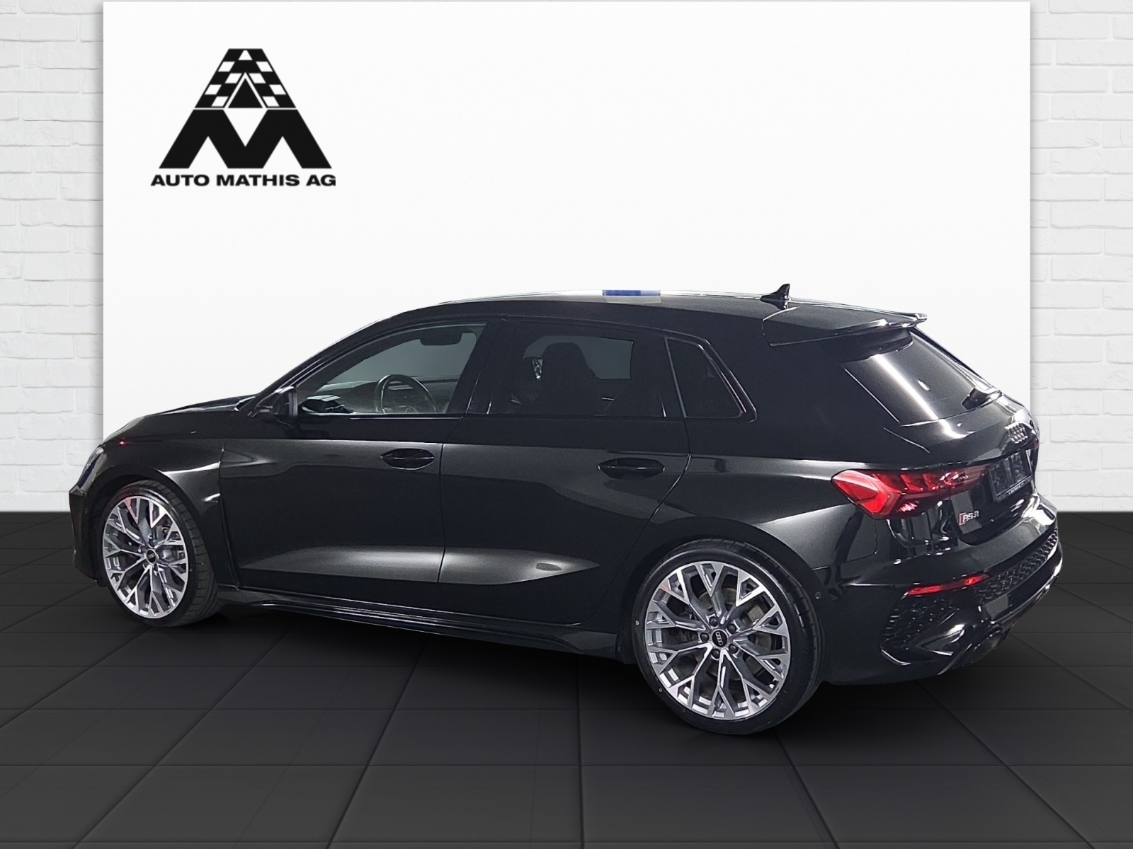 AUDI RS3 Sportback 2.5 TSI quattro S-tronic-image-3