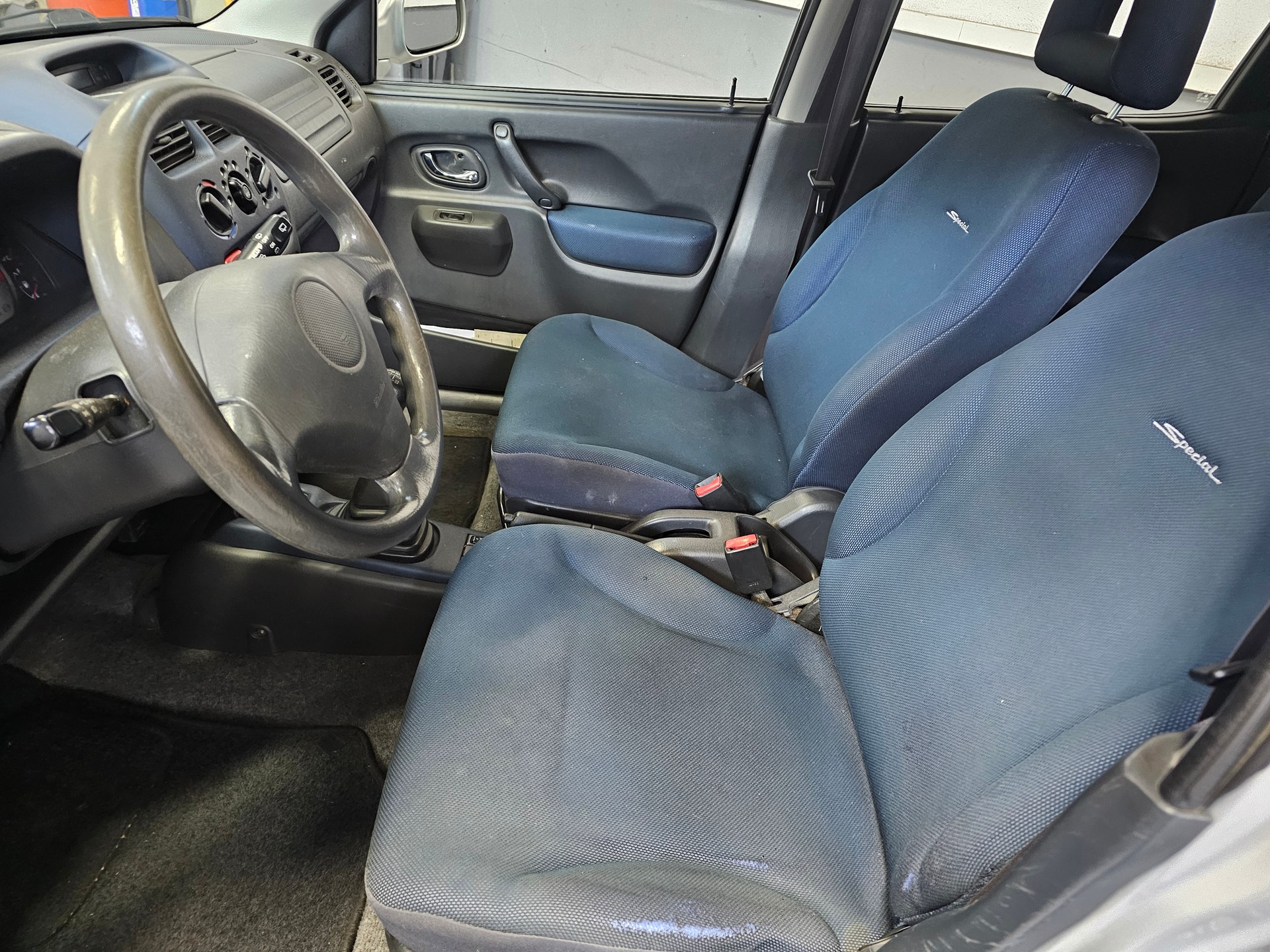 SUZUKI Ignis 1.3 16V Special Edition 4WD-image-3