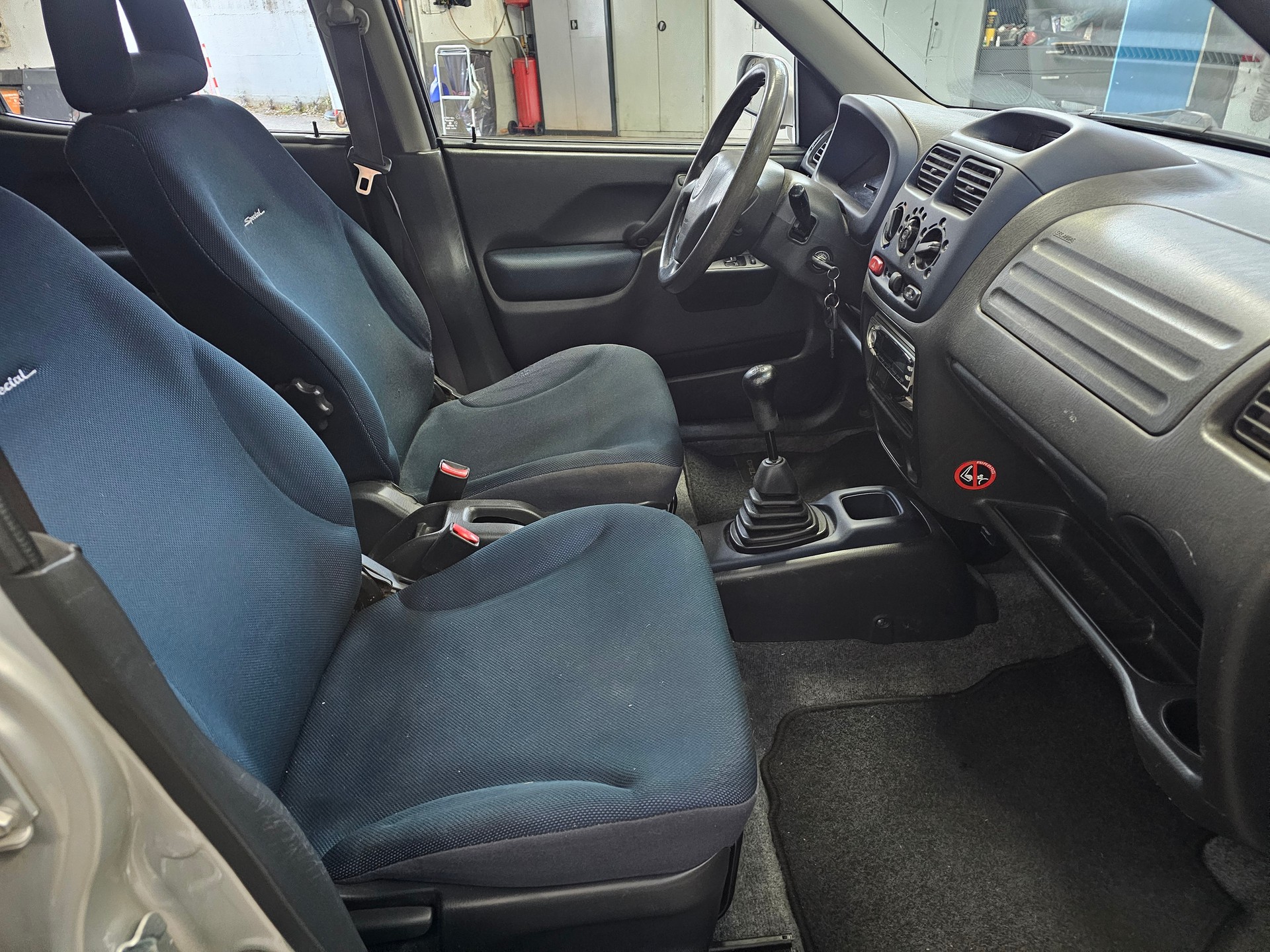 SUZUKI Ignis 1.3 16V Special Edition 4WD-image-2