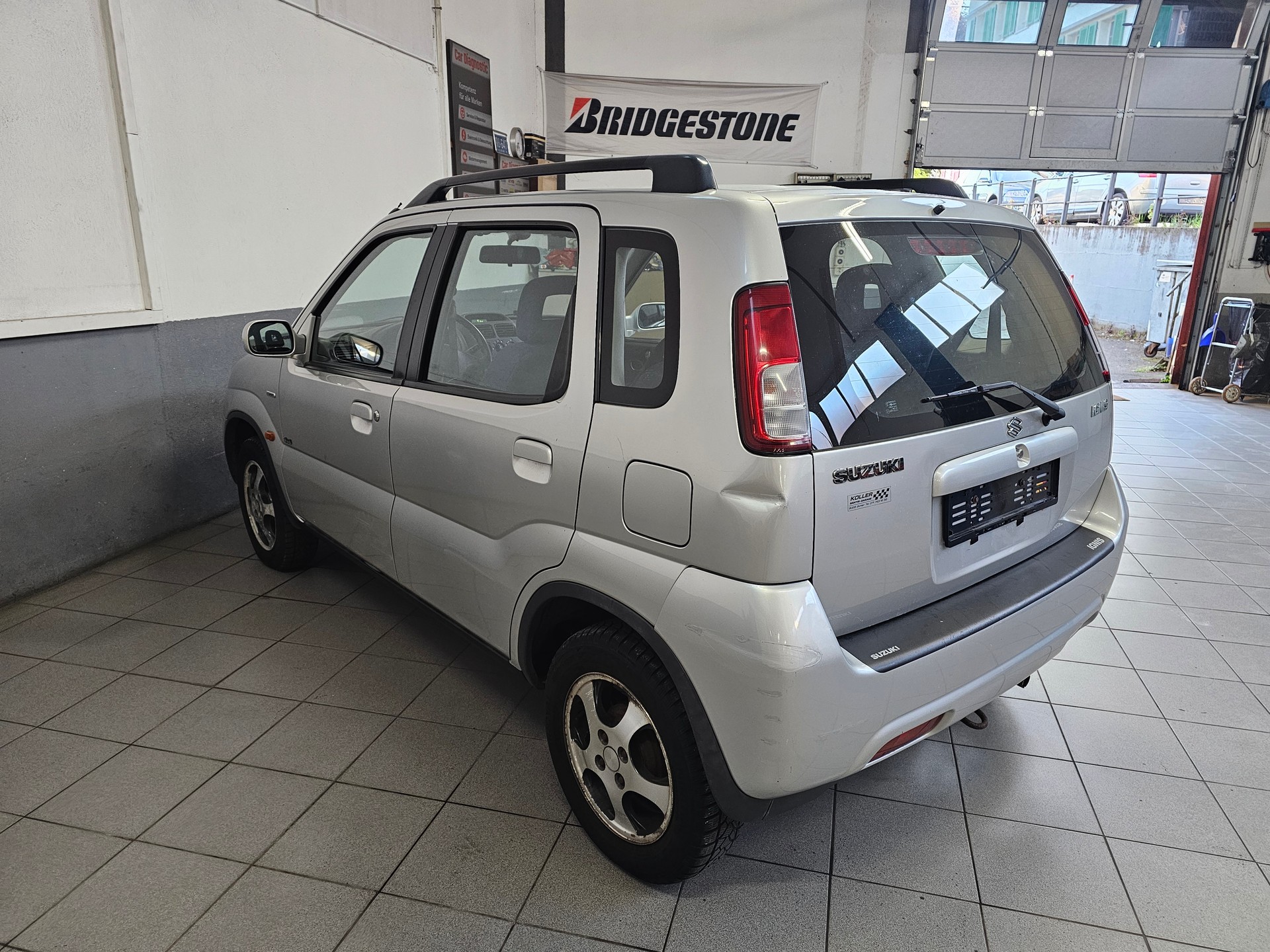 SUZUKI Ignis 1.3 16V Special Edition 4WD-image-4