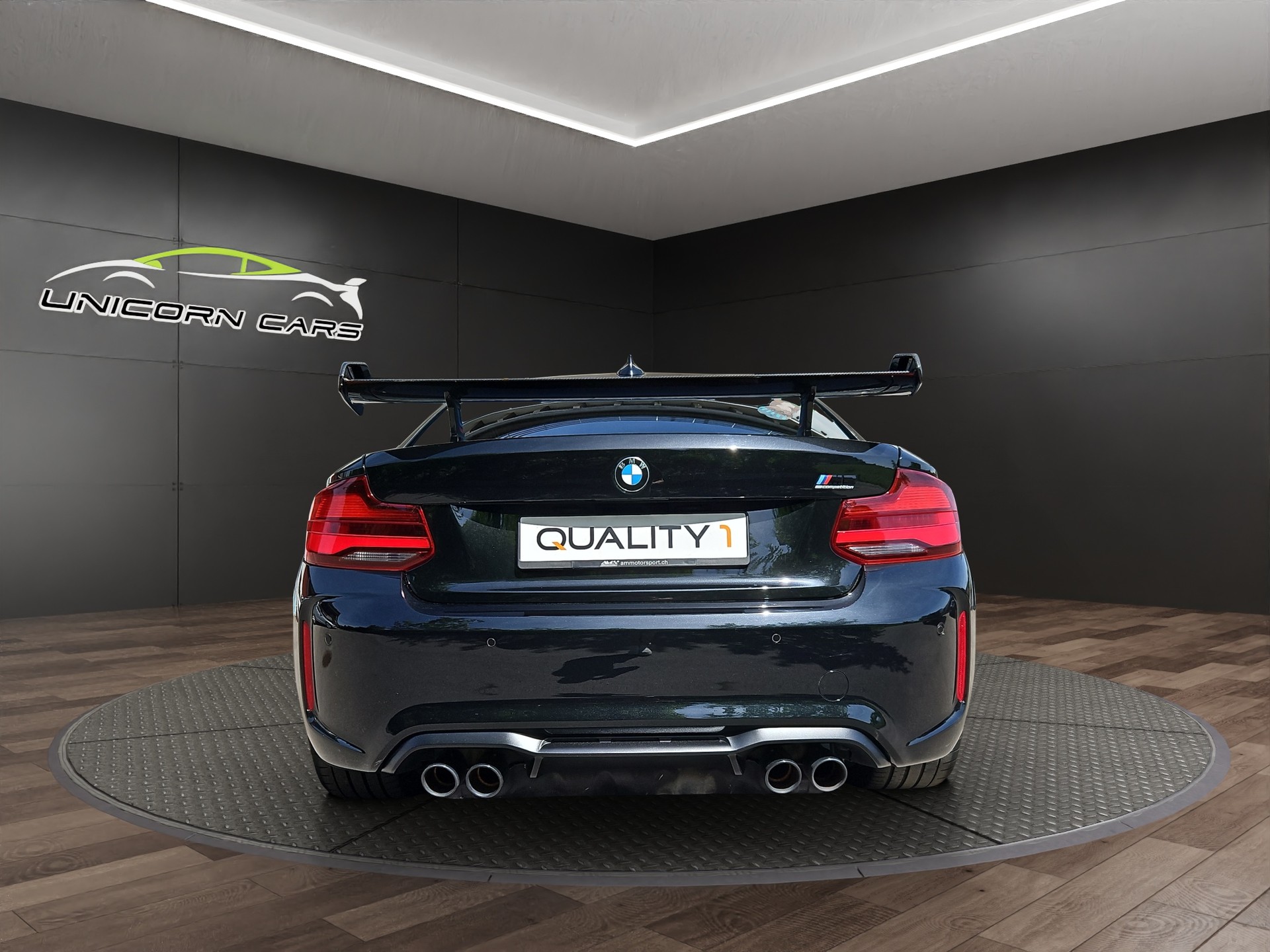 BMW M2 Competition Drivelogic-showroom-element-3