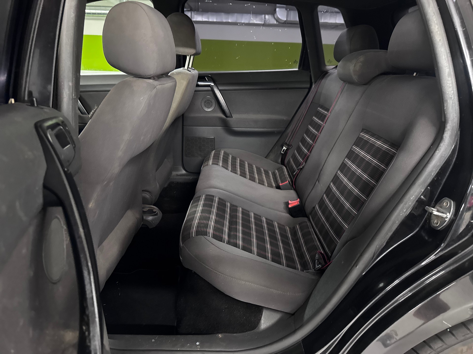 VW Polo 1.8 20V Turbo GTI-image-8