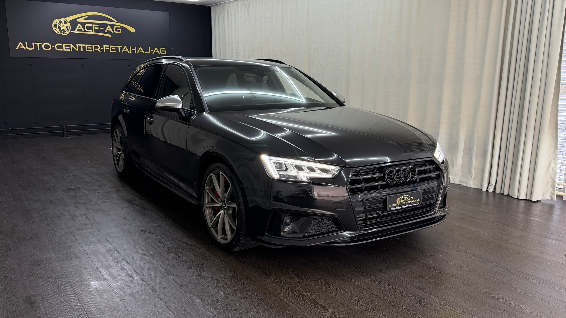 AUDI S4 Avant 3.0 TFSI quattro tiptronic-image-2